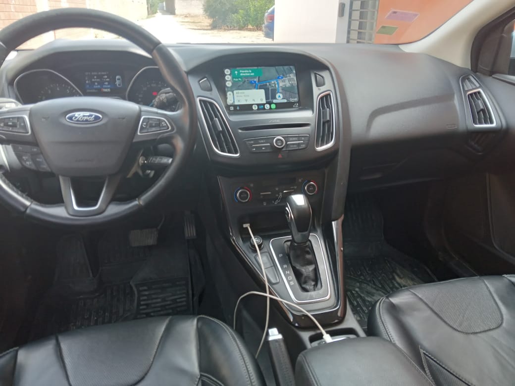 Sidi Thabet Bejaoua 2 Ford Focus Ford focus titanium full option