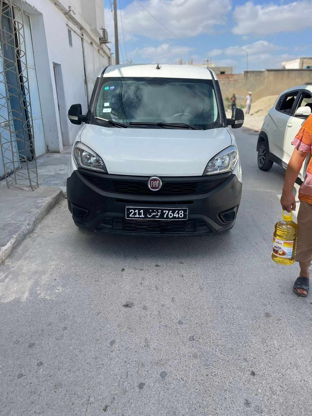 La Soukra Chotrana 1 Fiat Doblo Voiture commercial large