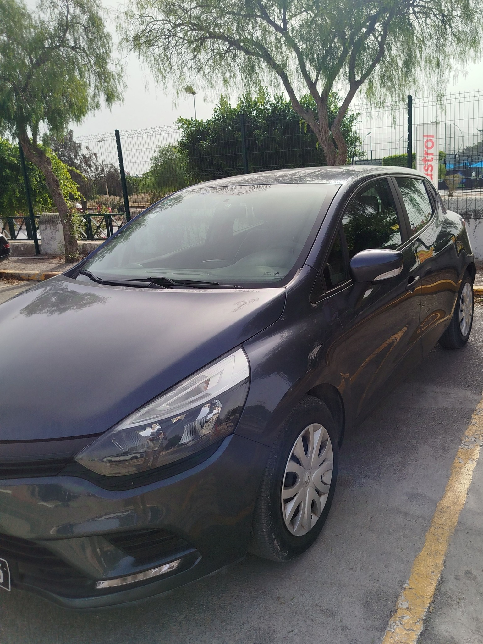 La Soukra La Soukra Renault Clio Clio 4   octobre 2020  avec seulement 60000 klm