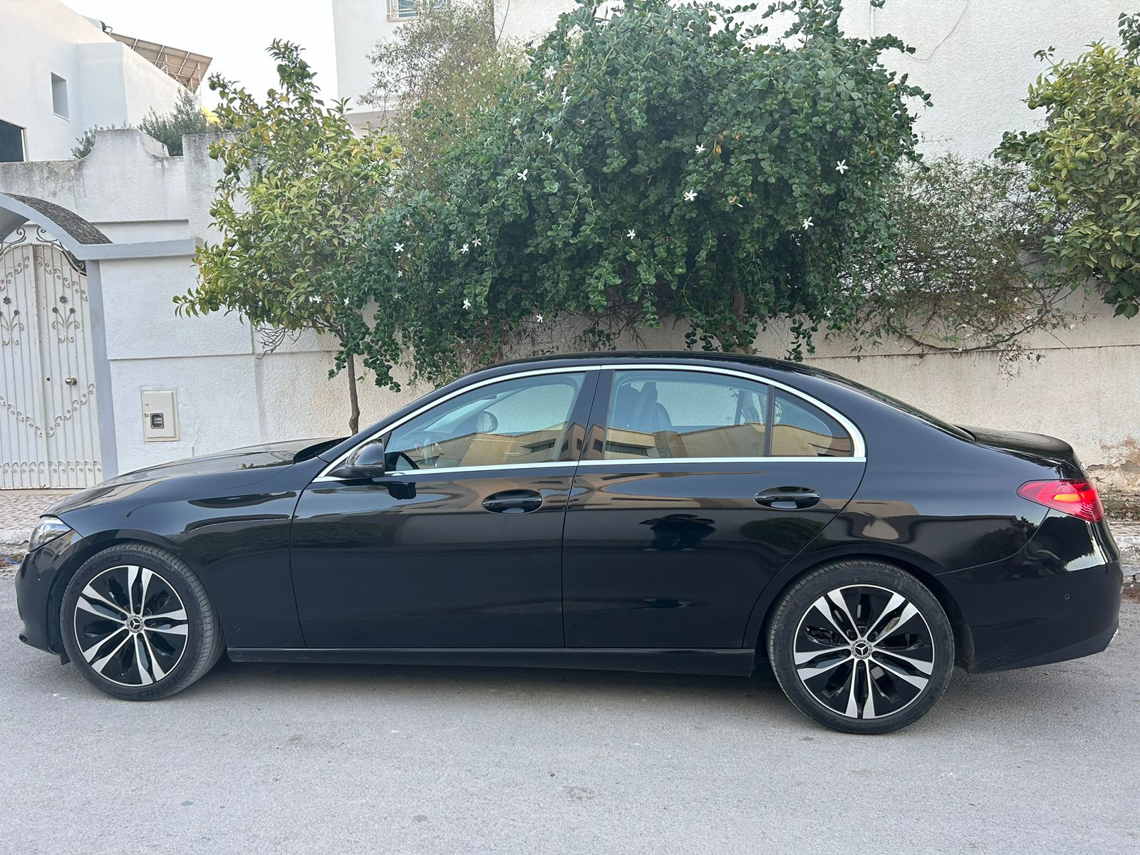 Mercedes C - Tunisie