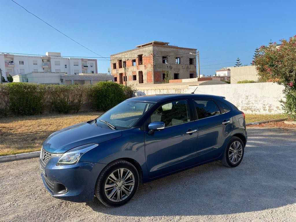 Bou Mhel El Bassatine Cite Plein Air Suzuki Baleno Excellente voiture boite de vitesses automatique