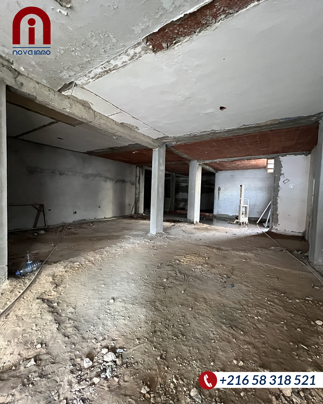 Sfax Ville Sfax Bureaux & Commerces Surfaces Local commercial 220m