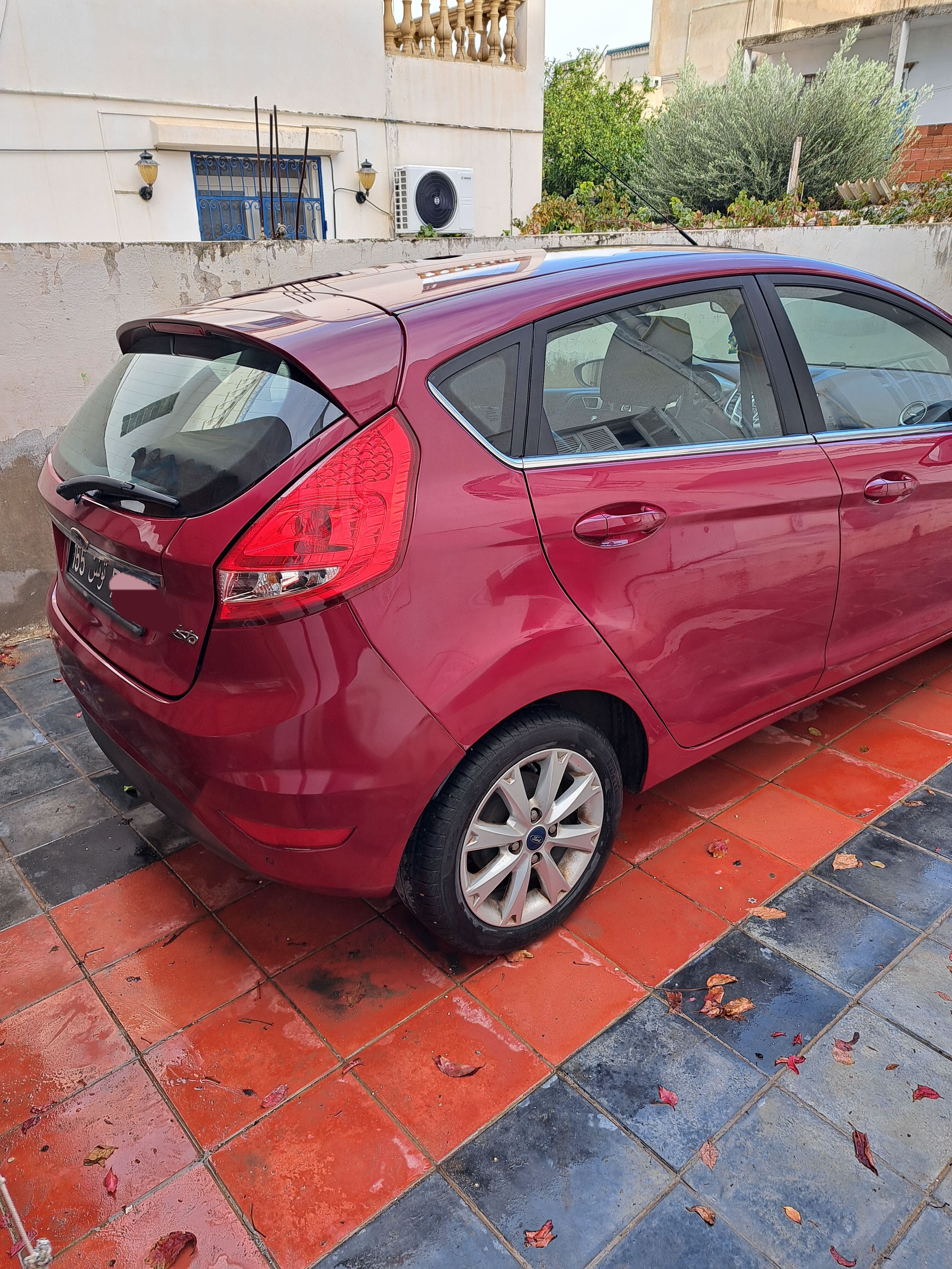 Hammam Lif Hammam Lif Ford Fiesta Fiesta titanium modle 2012 trs bon tat