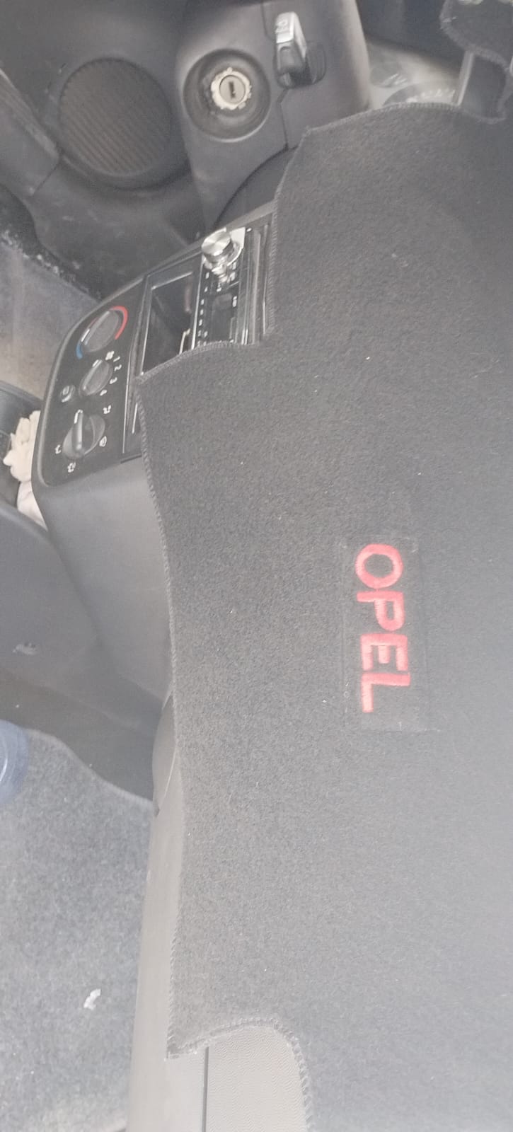 La Soukra Borj Louzir Opel Corsa Bonne ocasion
