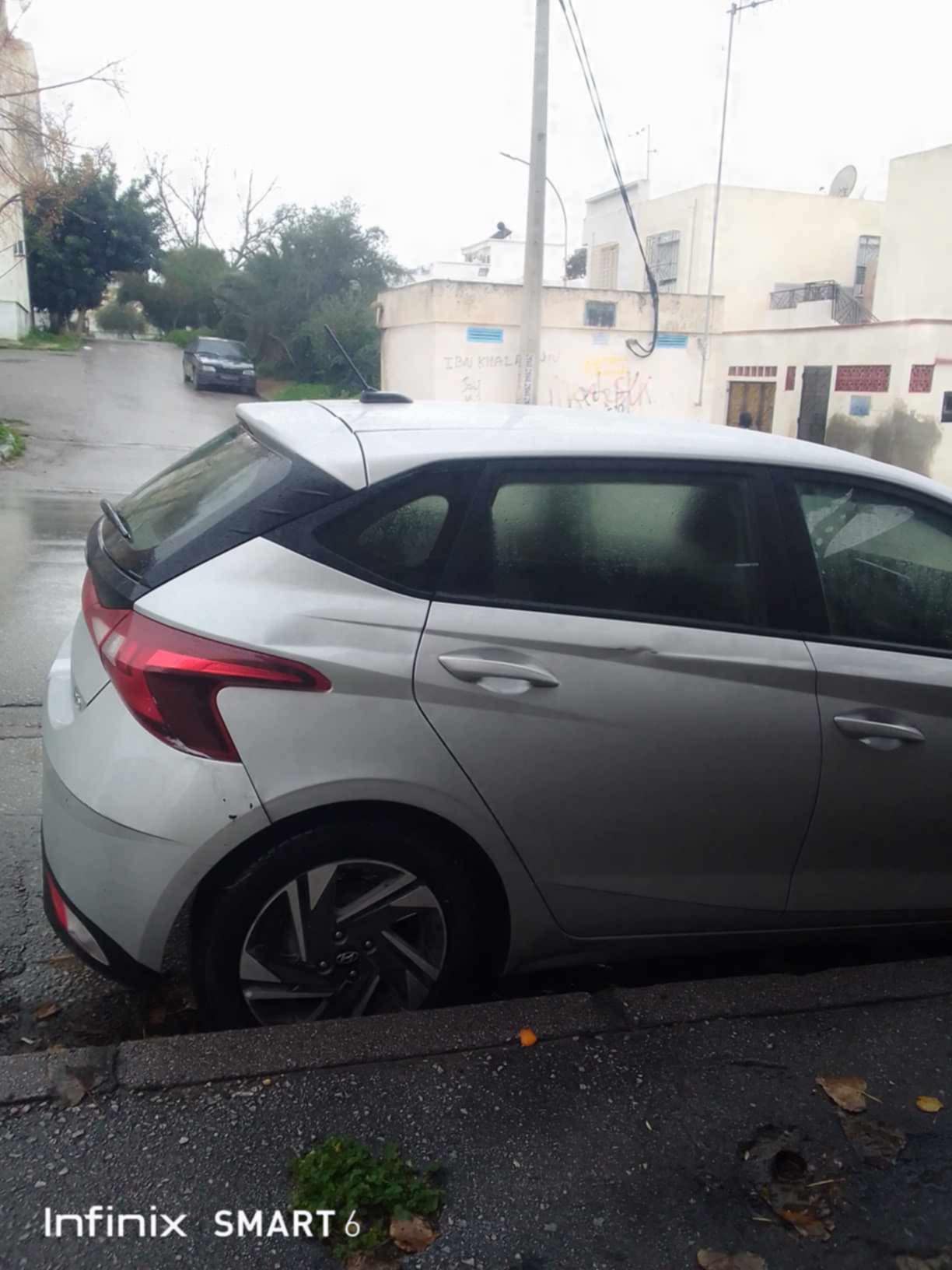 El Omrane Superieur Cite Ibn Khaldoun I Hyundai Autre Modle Une tres belle hyundai 1er main 2023 sur leasing