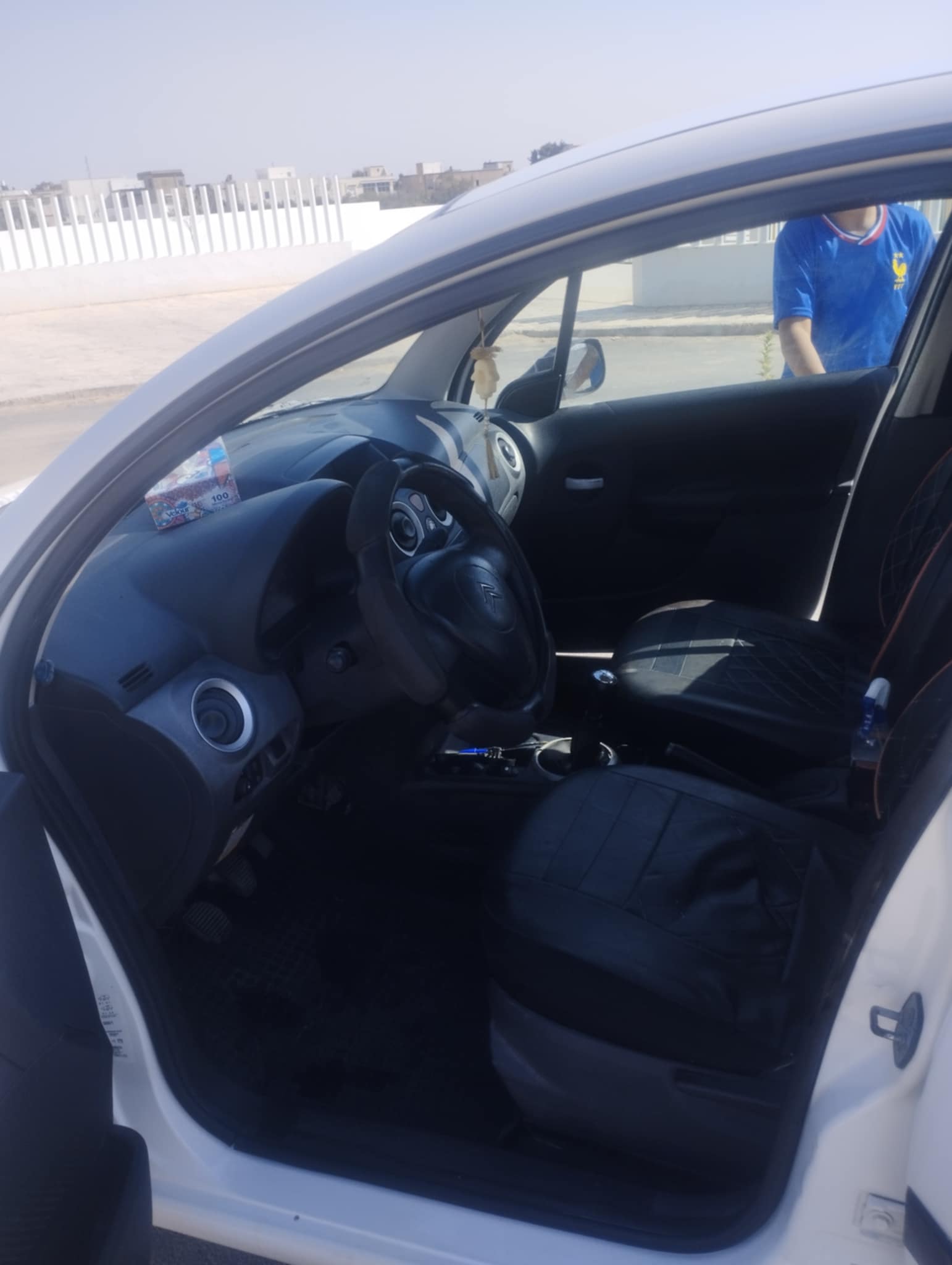 Mornaguia Mornaguia Citroen C3 Une belle voiture c3 nthifa barecha