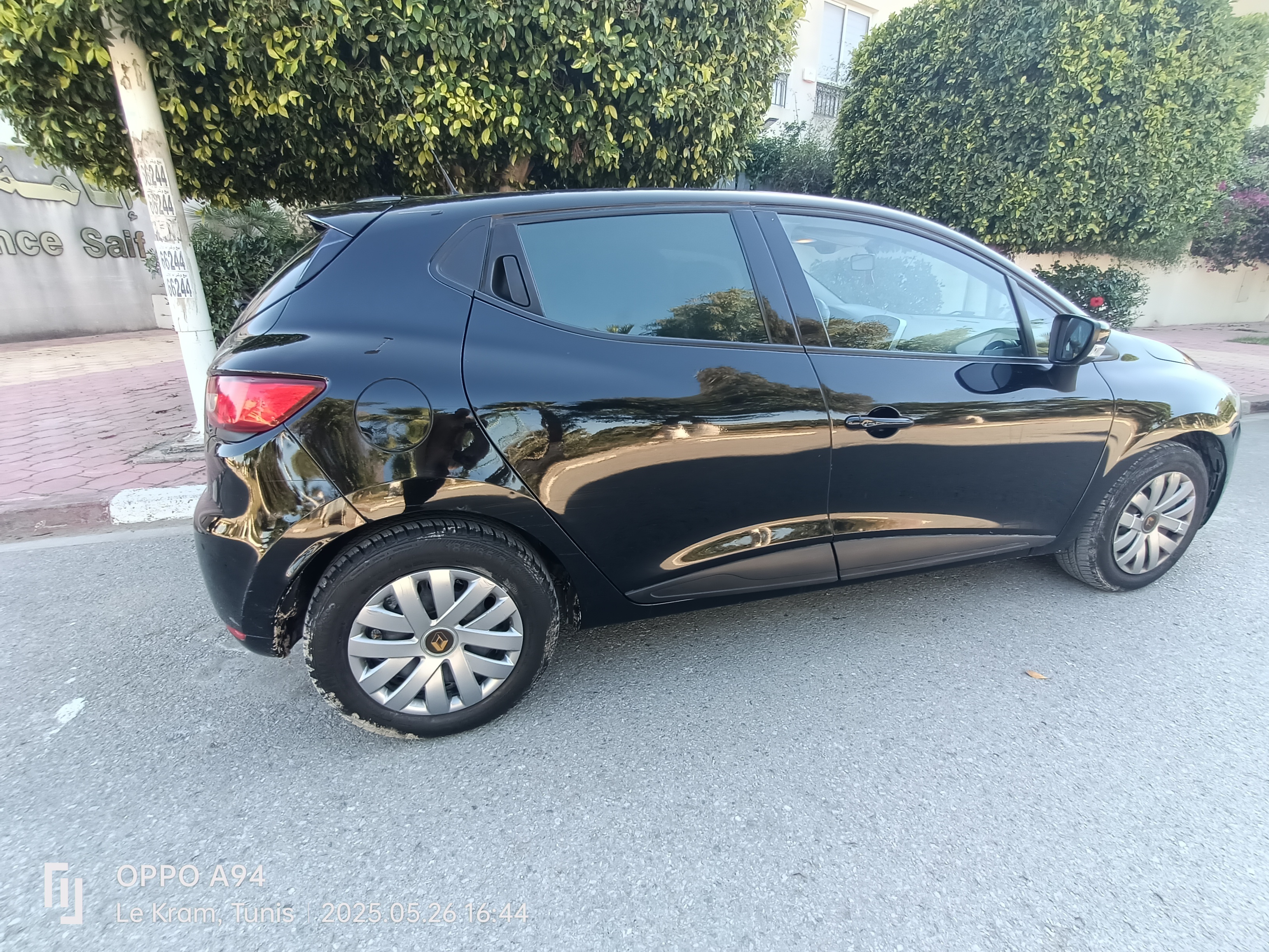 La Marsa Berge Du Lac Renault Clio Voiture 1ere main