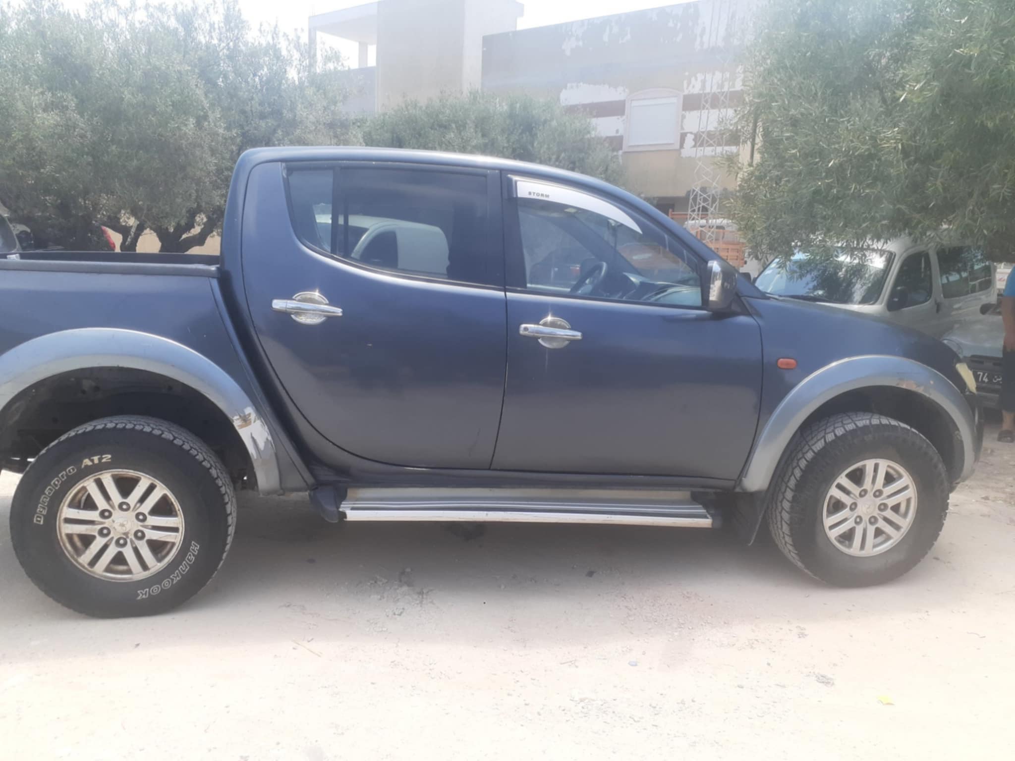 Douar Hicher Douar Hicher Mitsubishi L200 Bonne tat