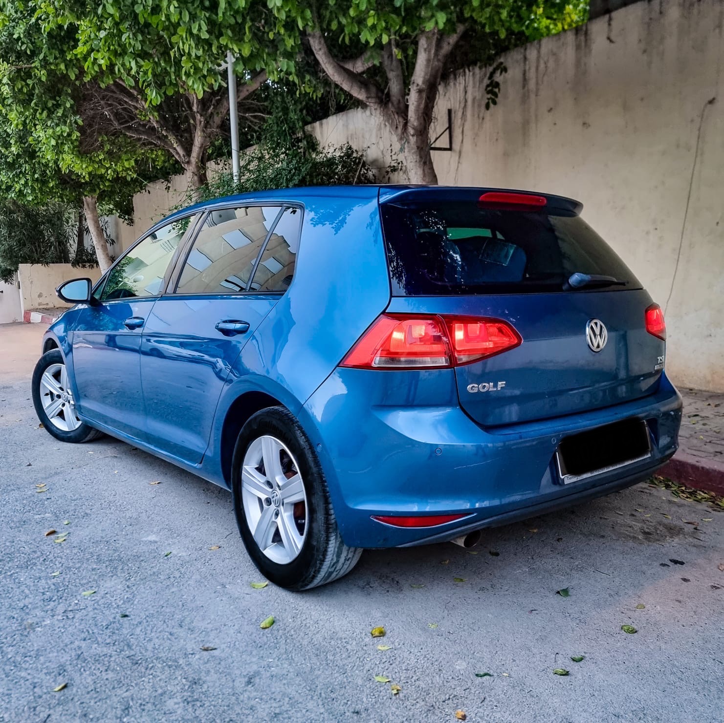 La Marsa El Aouina Volkswagen Golf 7 Golf 7 comfortline tsi 12 blue motion