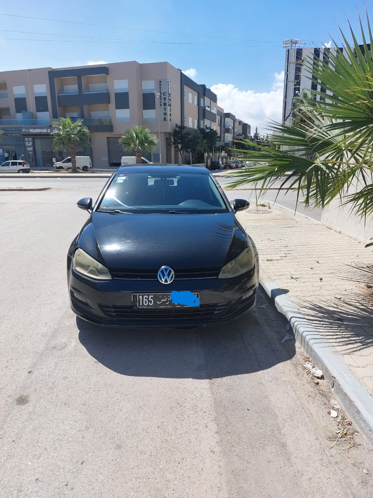 La Soukra Chotrana 1 Volkswagen Golf 7 Golf7 mise en circulation mai 2013