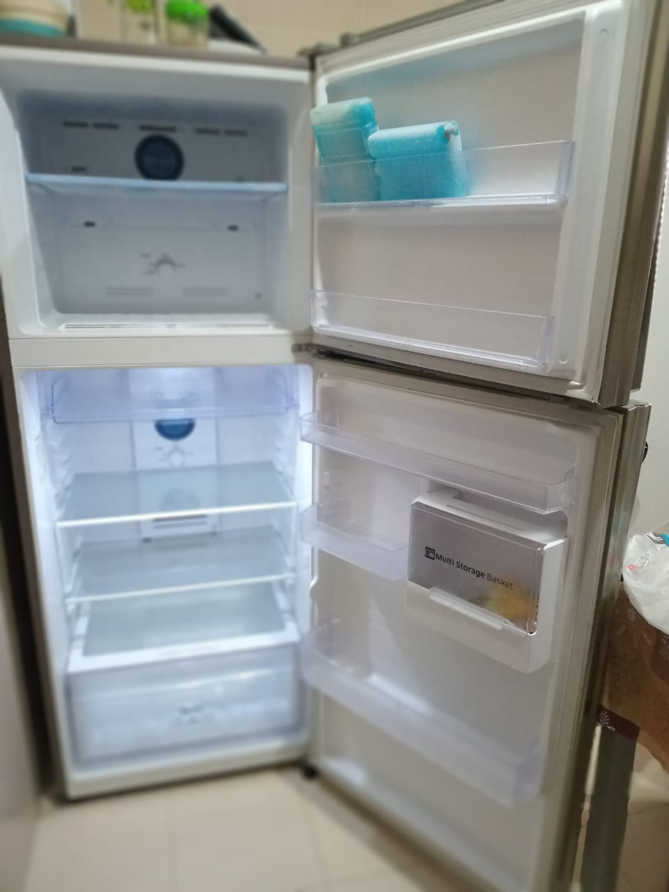 Ain Zaghouan Jardins de Carthage Rfrigrateur 1 porte Autre Refrigerateur samsung