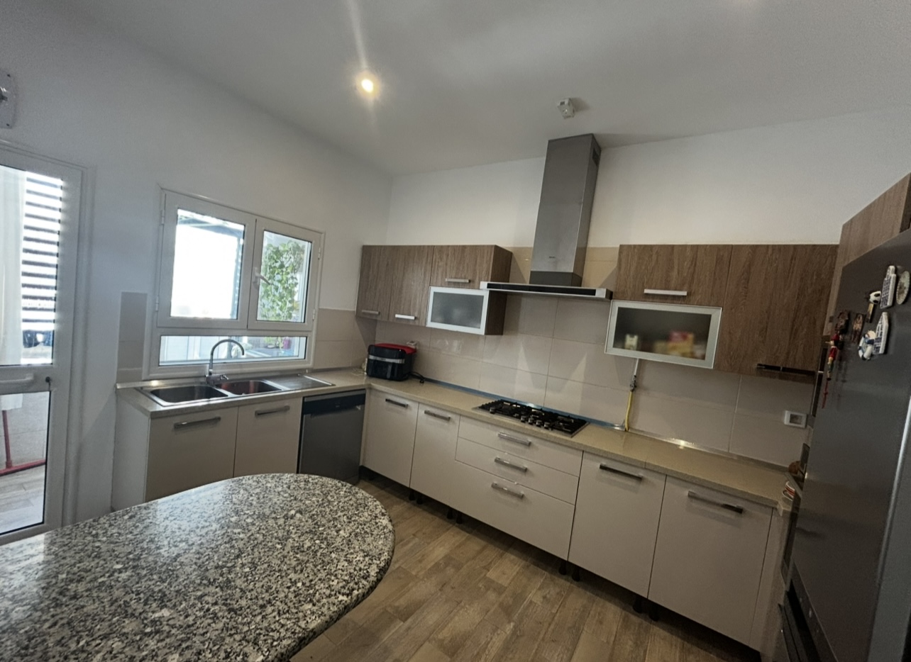La Marsa Gammart Vente Appart. 3 pices Appartement s3