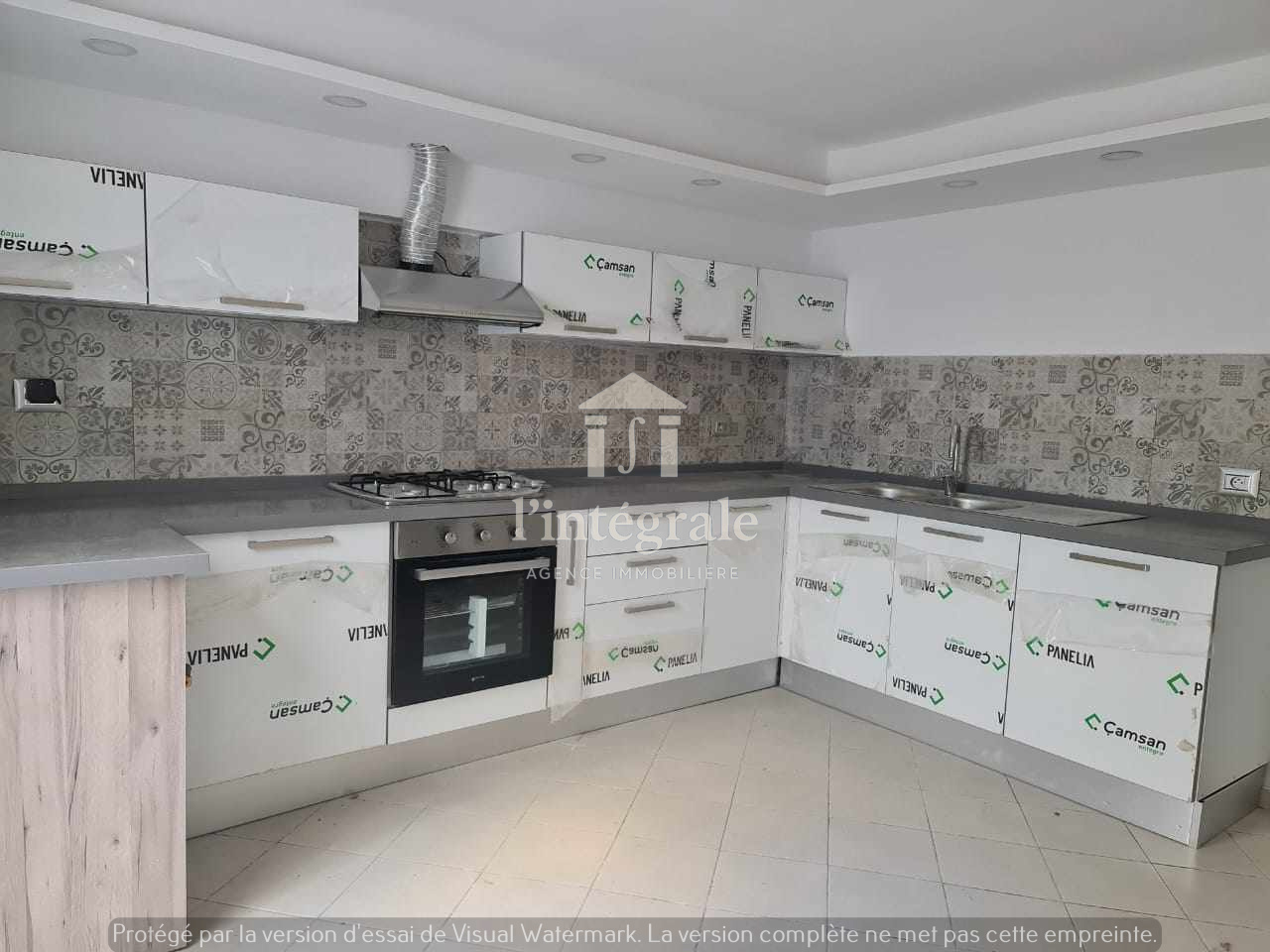 Mnihla Jardins d'el Menzah Location Appart. 3 pices Rez de jardin d'une villa haut standing s2
