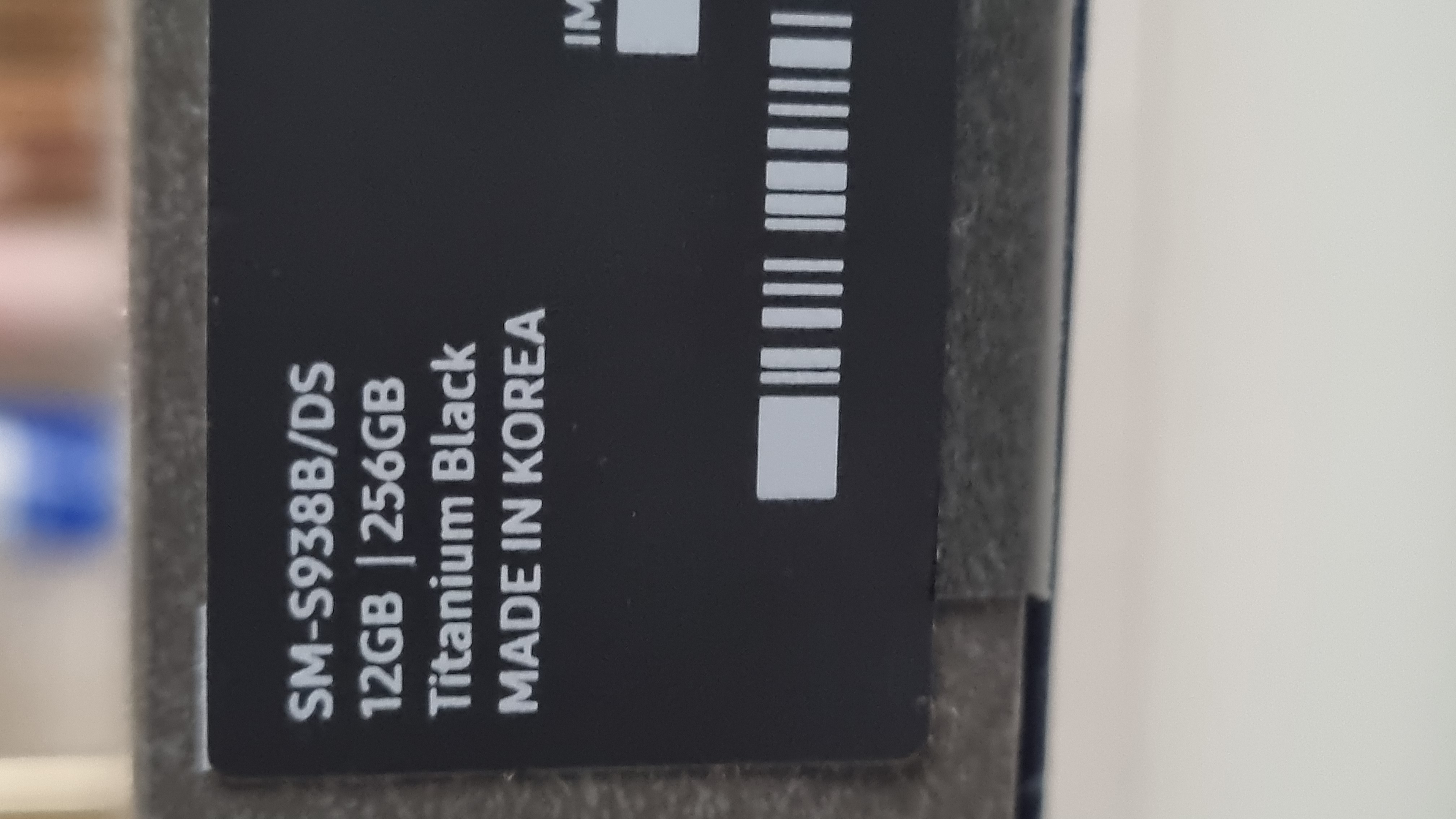 La Soukra&nbsp;Borj Louzir&nbsp;Samsung &nbsp;Autre Mod�le&nbsp;Samsung s25 ultra 12g   256g