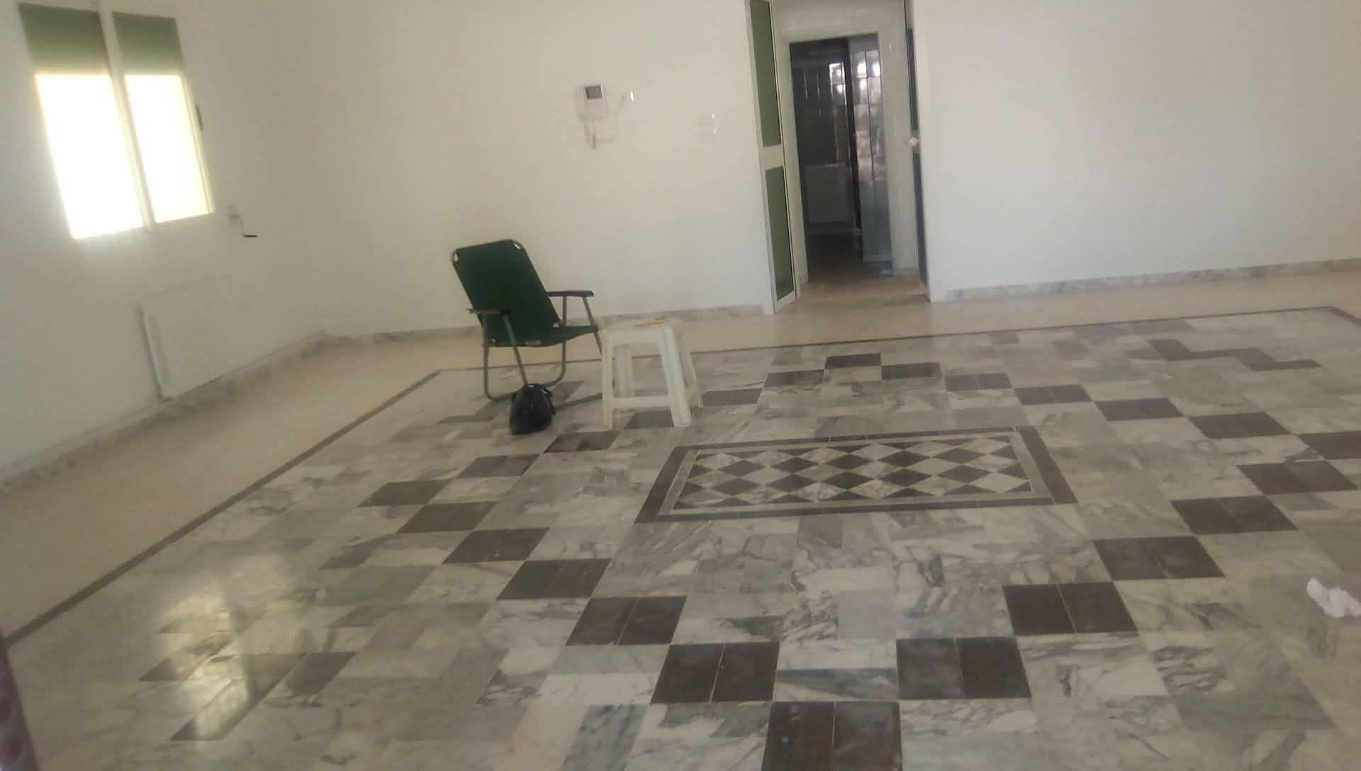 Le Bardo Le Bardo Location Appart. 3 pices Grand rdc s2avec grande terrasse hedi cheker bardo