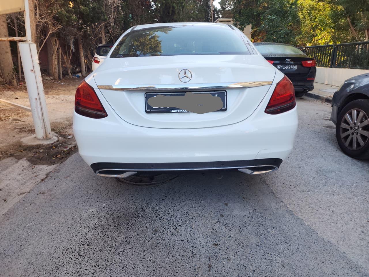 Mercedes C - Tunisie