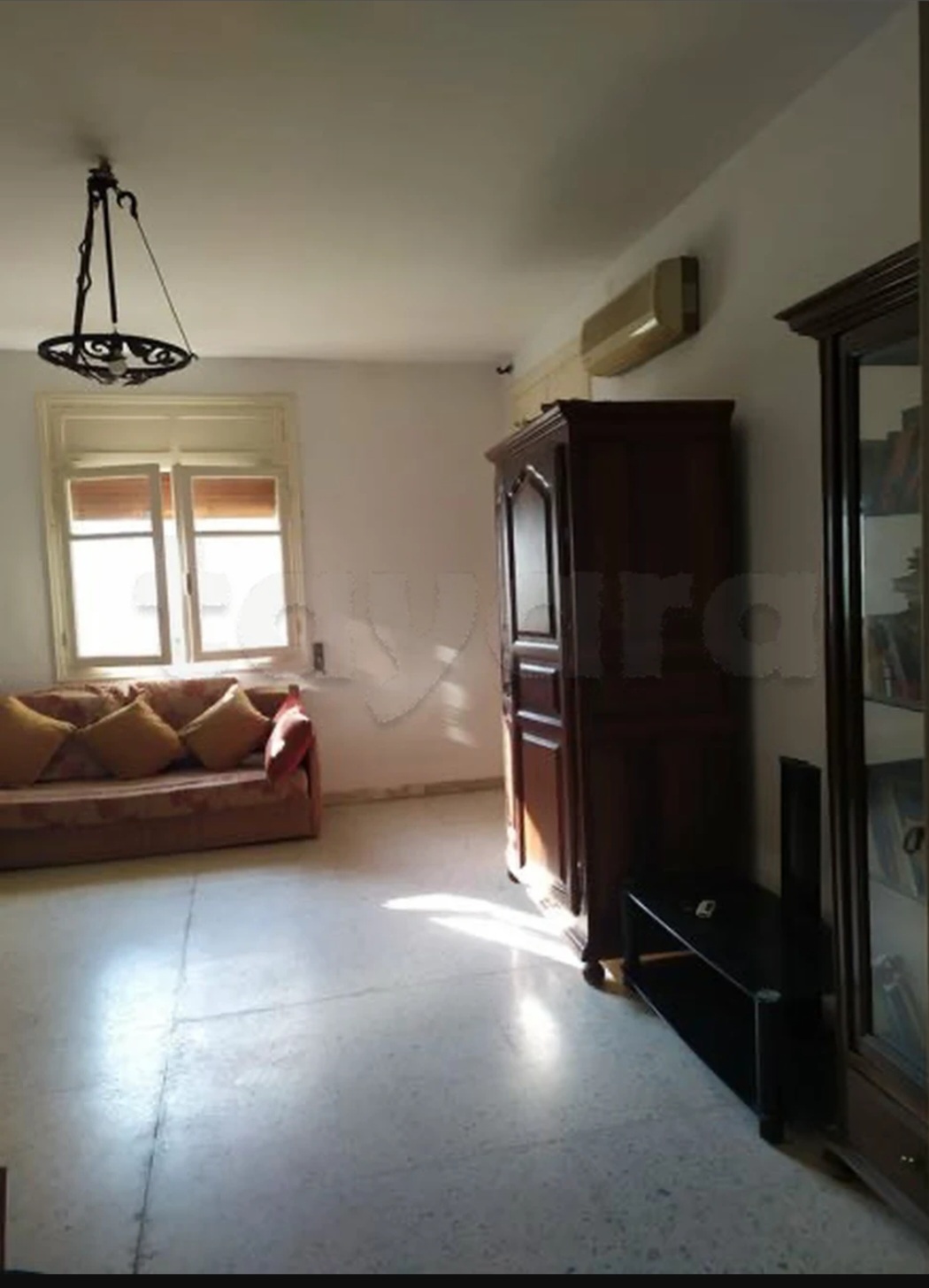 El Menzah El Manar 2 Location Appart. 4 pices S plus 3 semi meubl a el manar 2 wb4359