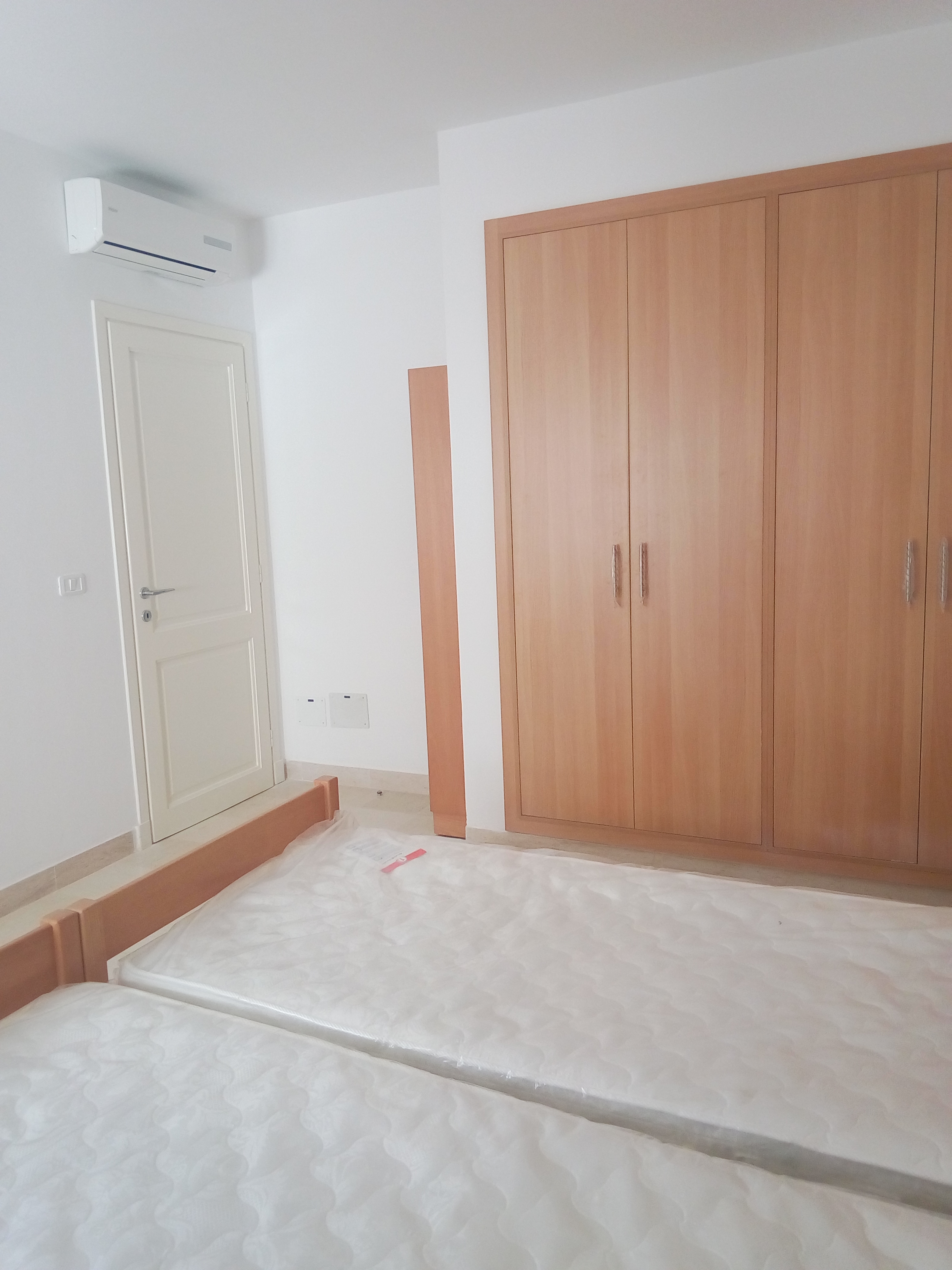 La Soukra&nbsp;La Soukra&nbsp;Location&nbsp;Appart. 2 pi�ces&nbsp;S plus 1 enti�rement meubl� la soukra