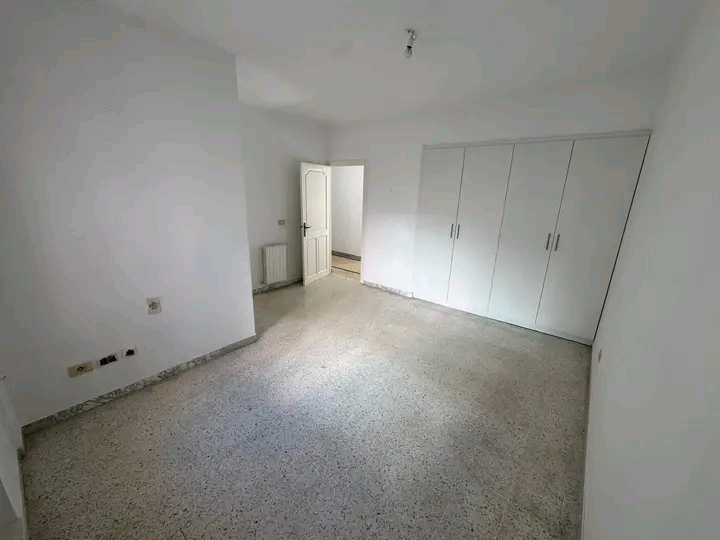 Ariana Ville Cite Ennasr 2 Location Appart. 4 pices Un appart s 3 cit nasr 2