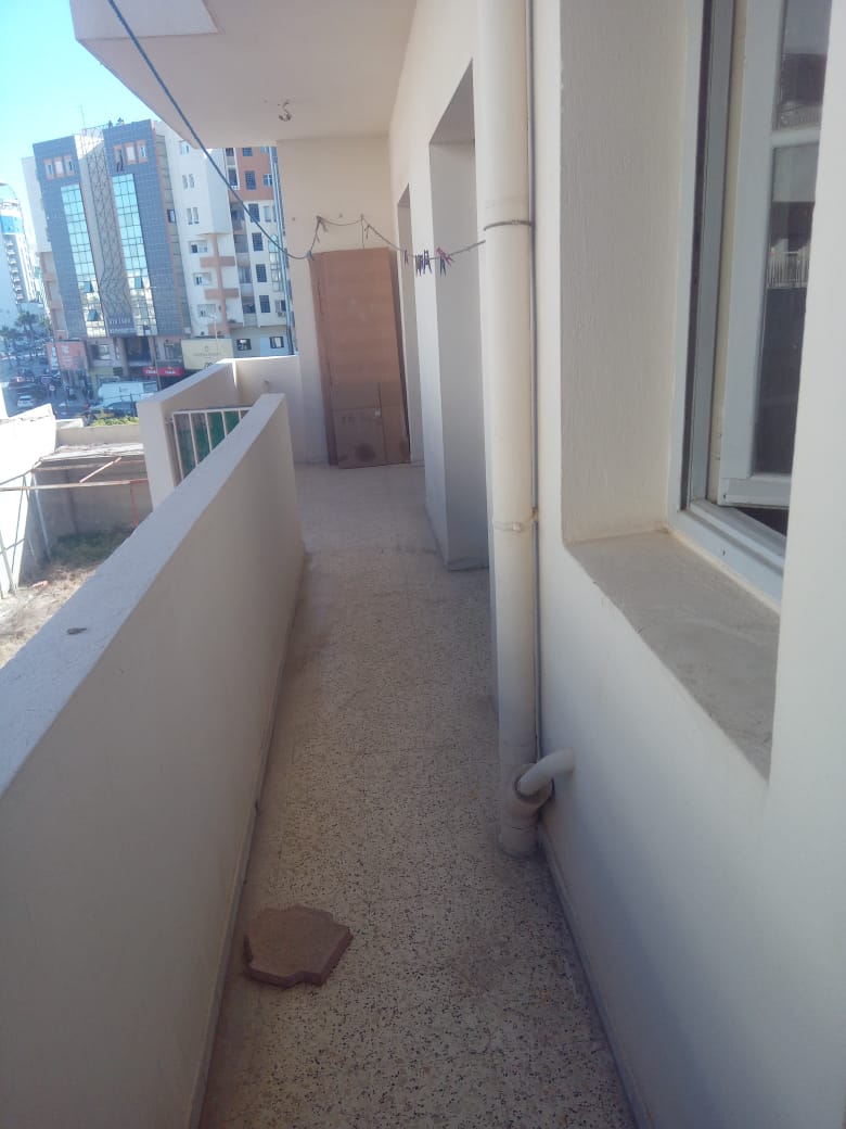 Sfax Ville Sfax El Jadida Location Appart. 3 pices Appartement s plus 2 rte lafrane km 0 tel 58163274