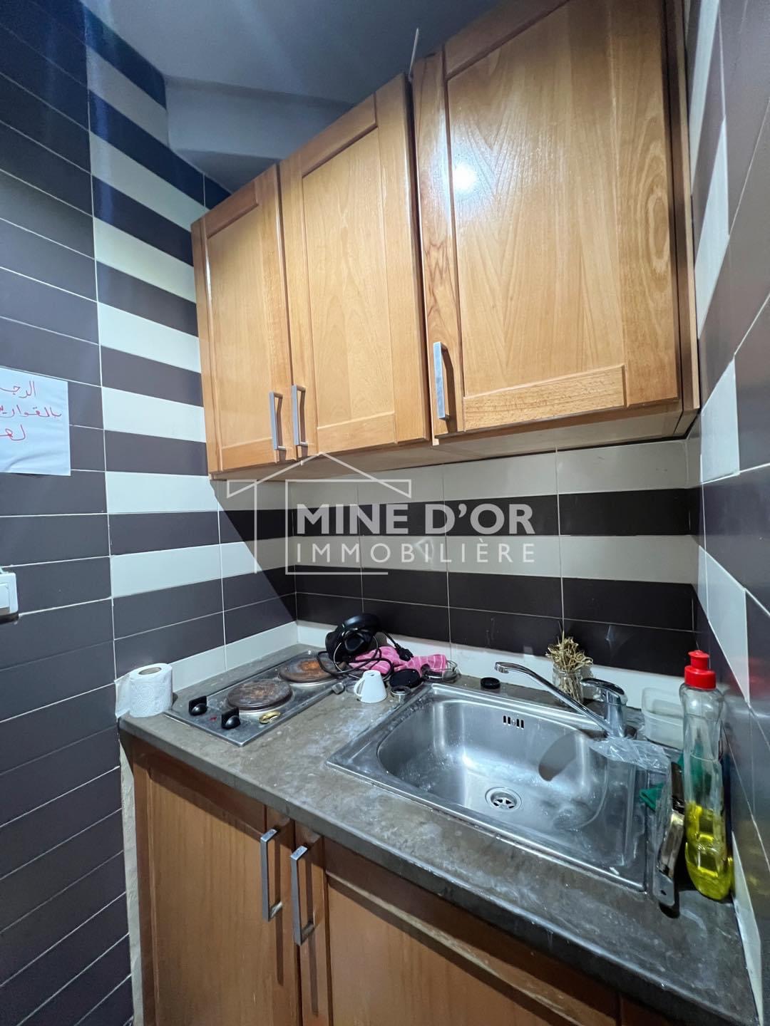 Cite El Khadra&nbsp;Zone urbaine nord&nbsp;Bureaux & Commerces&nbsp;Bureau&nbsp;Al bureau spacieux 240m au coeur centre urbain