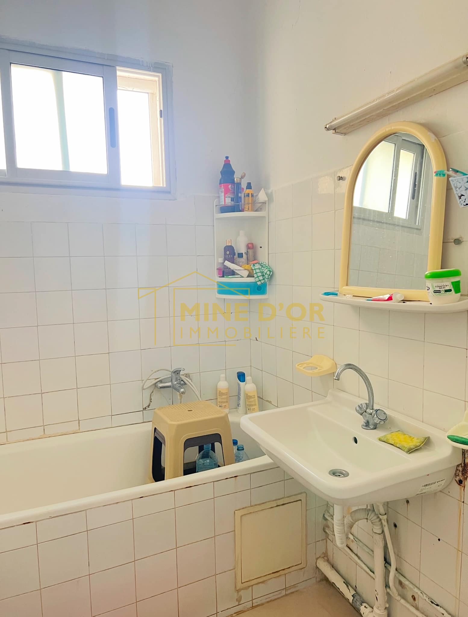 Cite El Khadra&nbsp;Cite Oplympique&nbsp;Vente&nbsp;Appart. 4 pi�ces&nbsp;Av apprt s3 a la cit� olympique