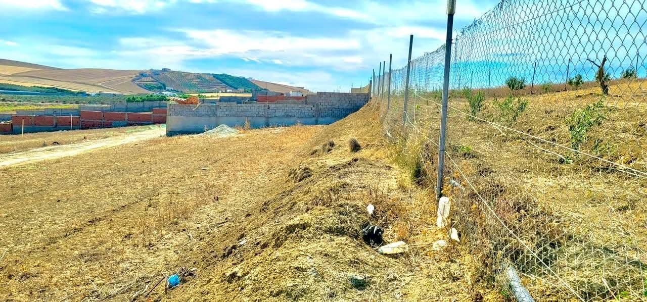 Sidi Thabet&nbsp;Sidi Thabet&nbsp;Terrain&nbsp;Terrain nu&nbsp;122 m2 a 25000