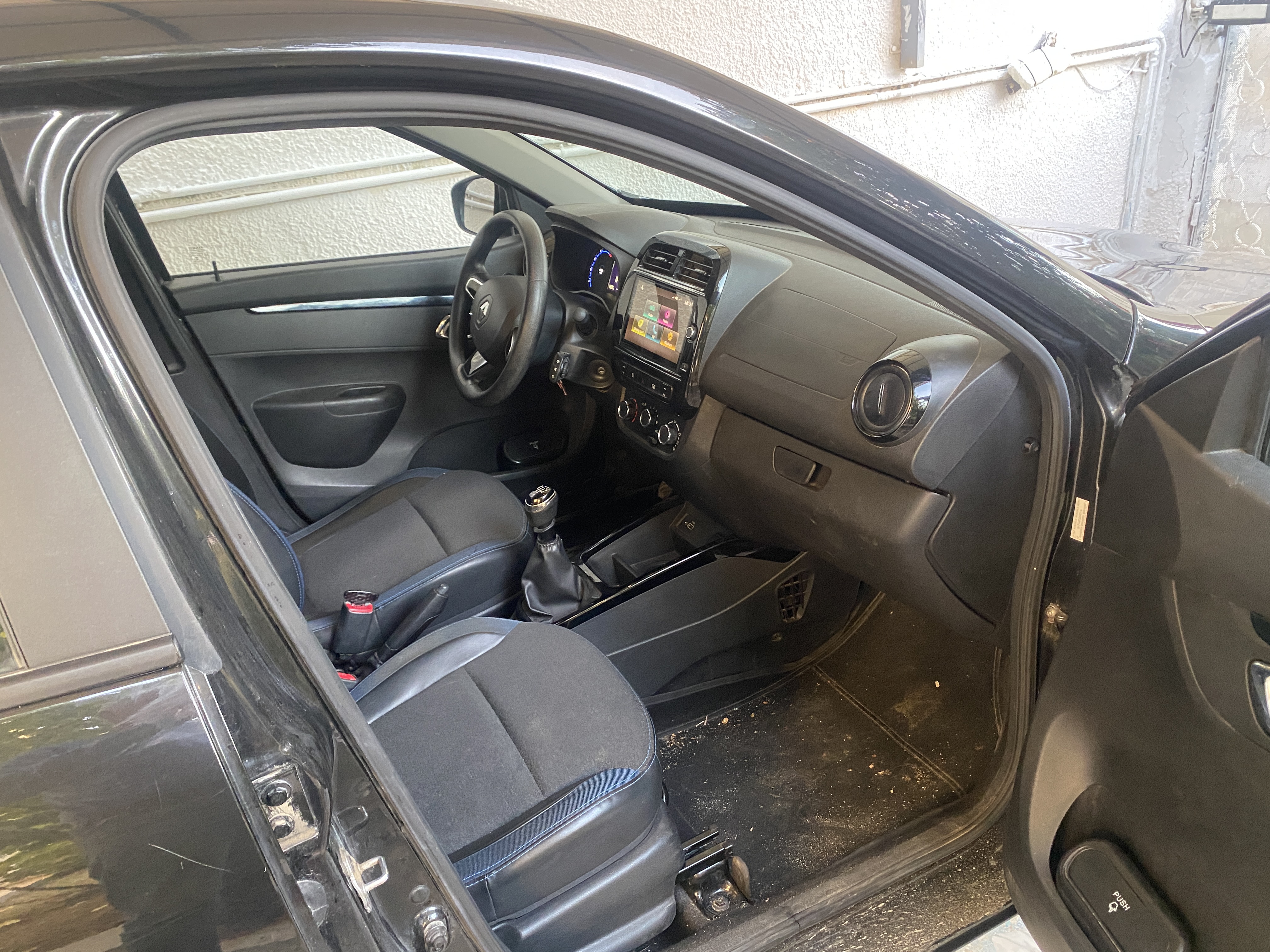 Ariana Ville&nbsp;El Menzah 5&nbsp;Renault&nbsp;Clio&nbsp;Kwid renault