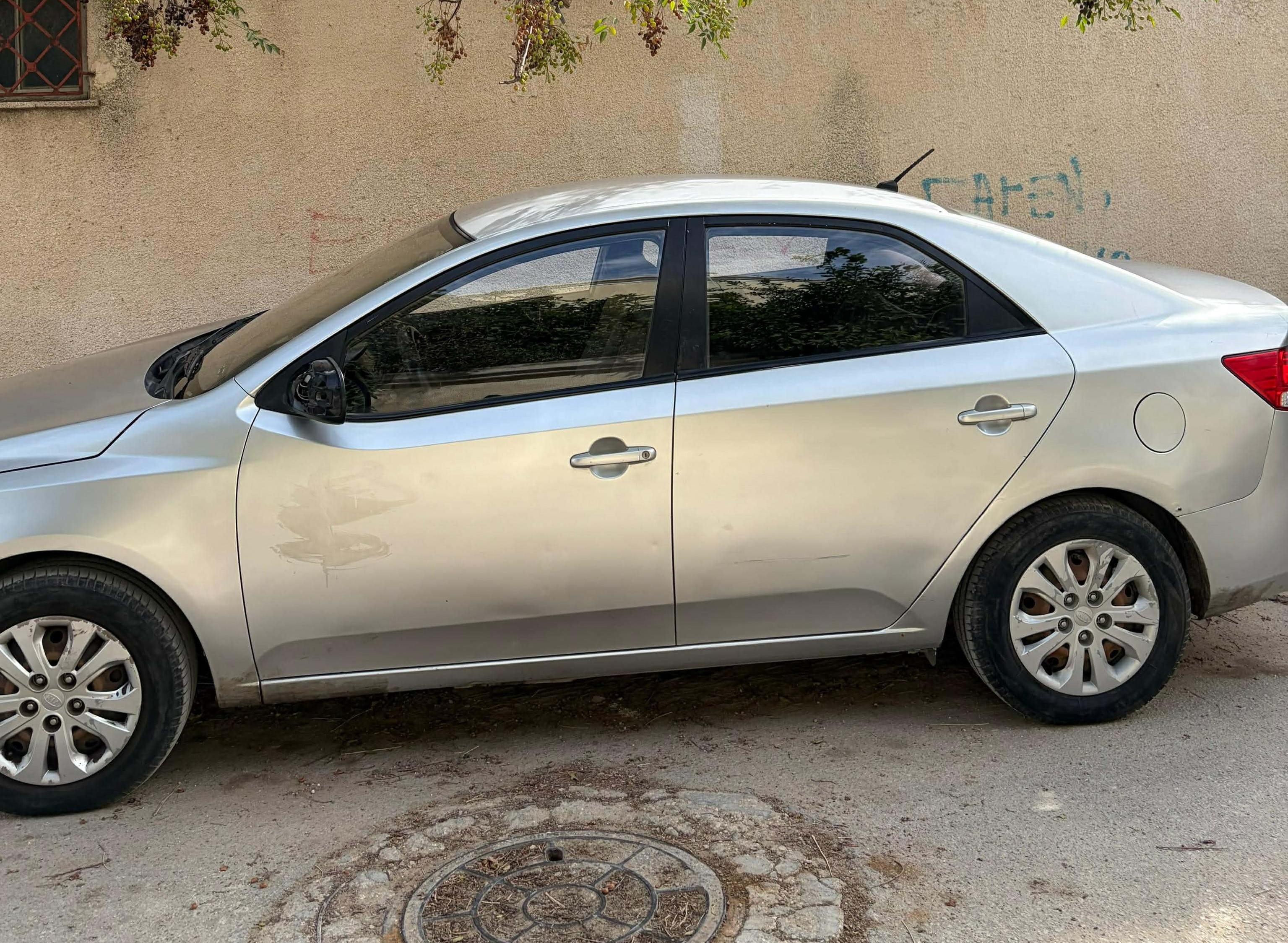 Ain Zaghouan&nbsp;Ain Zaghouan&nbsp;Kia&nbsp;Cerato&nbsp;Belle voiture