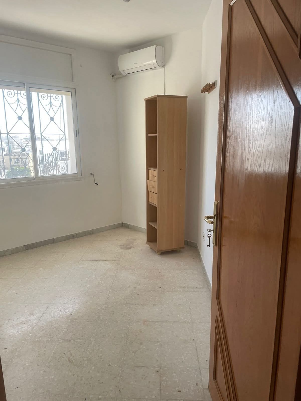 Bab Bhar&nbsp;Republique&nbsp;Location&nbsp;Appart. 4 pi�ces&nbsp;Super s2 r�sidence au passage habitation ou bureau