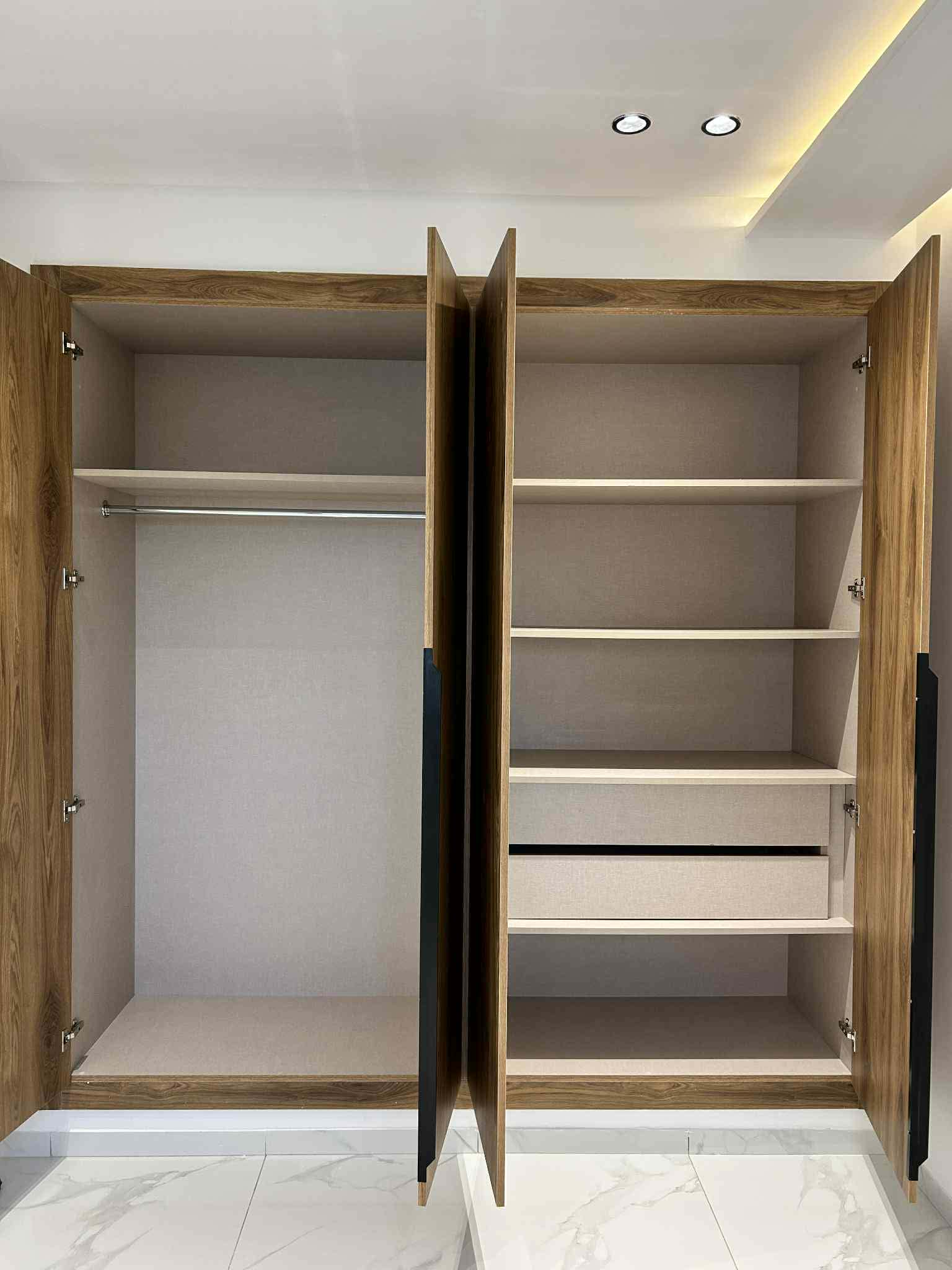 La Soukra&nbsp;Chotrana 3&nbsp;Location&nbsp;Appart. 1 pi�ce&nbsp;S1 meubl� haut standing avec parking sous sol