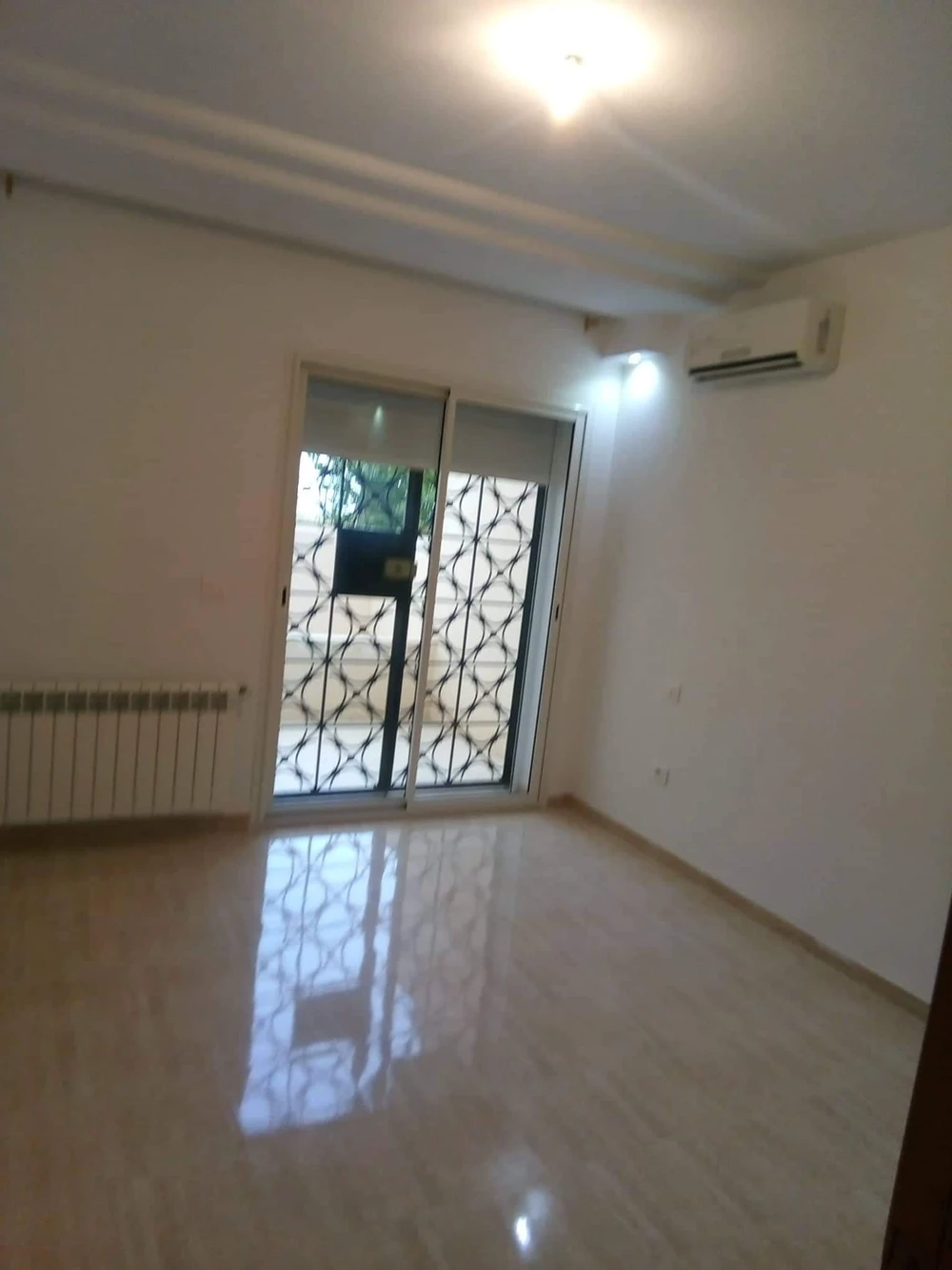 Ariana Ville&nbsp;Cite Ennasr 2&nbsp;Location&nbsp;Appart. 2 pi�ces&nbsp;Un apart s 1 cit� nasr 2