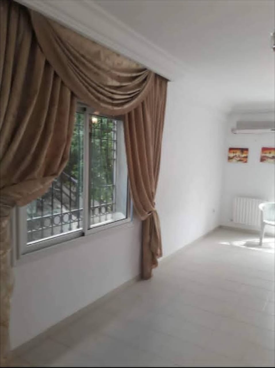 Ariana Ville&nbsp;Ariana&nbsp;Location&nbsp;Maisons&nbsp;Etage s2 cit� ghazela