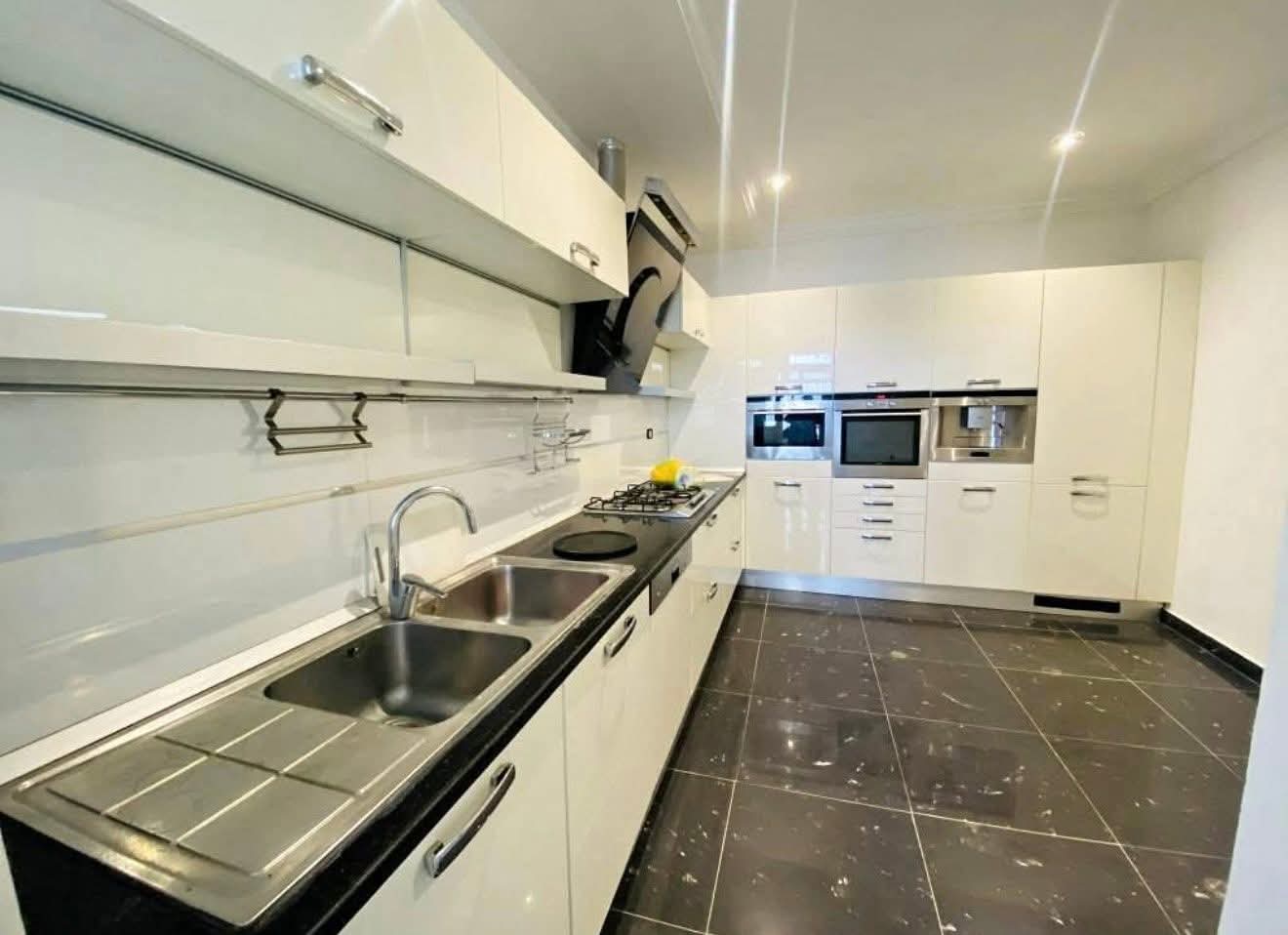 Ariana Ville&nbsp;El Menzah 7&nbsp;Location&nbsp;Appart. 4 pi�ces&nbsp;S3 1600d menzah 7bis