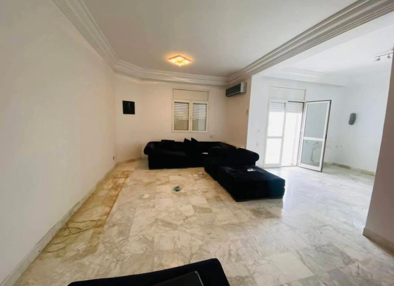 Ariana Ville&nbsp;El Menzah 7&nbsp;Location&nbsp;Appart. 4 pi�ces&nbsp;S3 1600d menzah 7bis