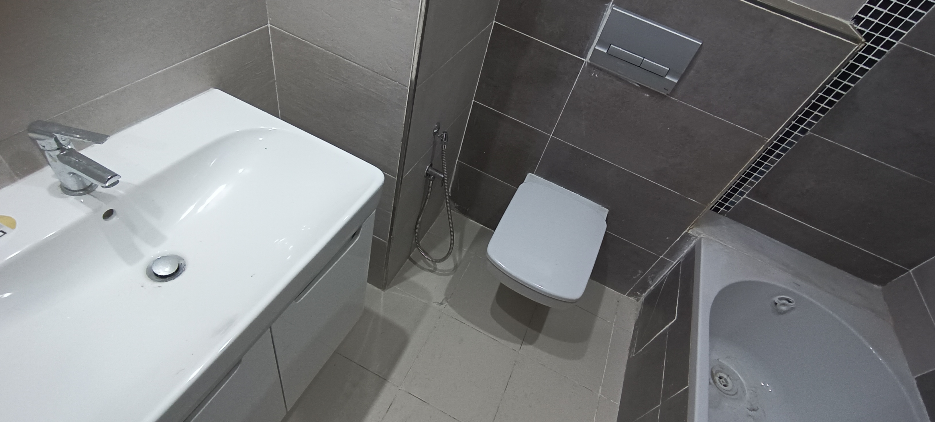 Ariana Ville&nbsp;Cite Ennasr 2&nbsp;Location&nbsp;Appart. 4 pi�ces&nbsp;Appartement s3 au ennasr 2