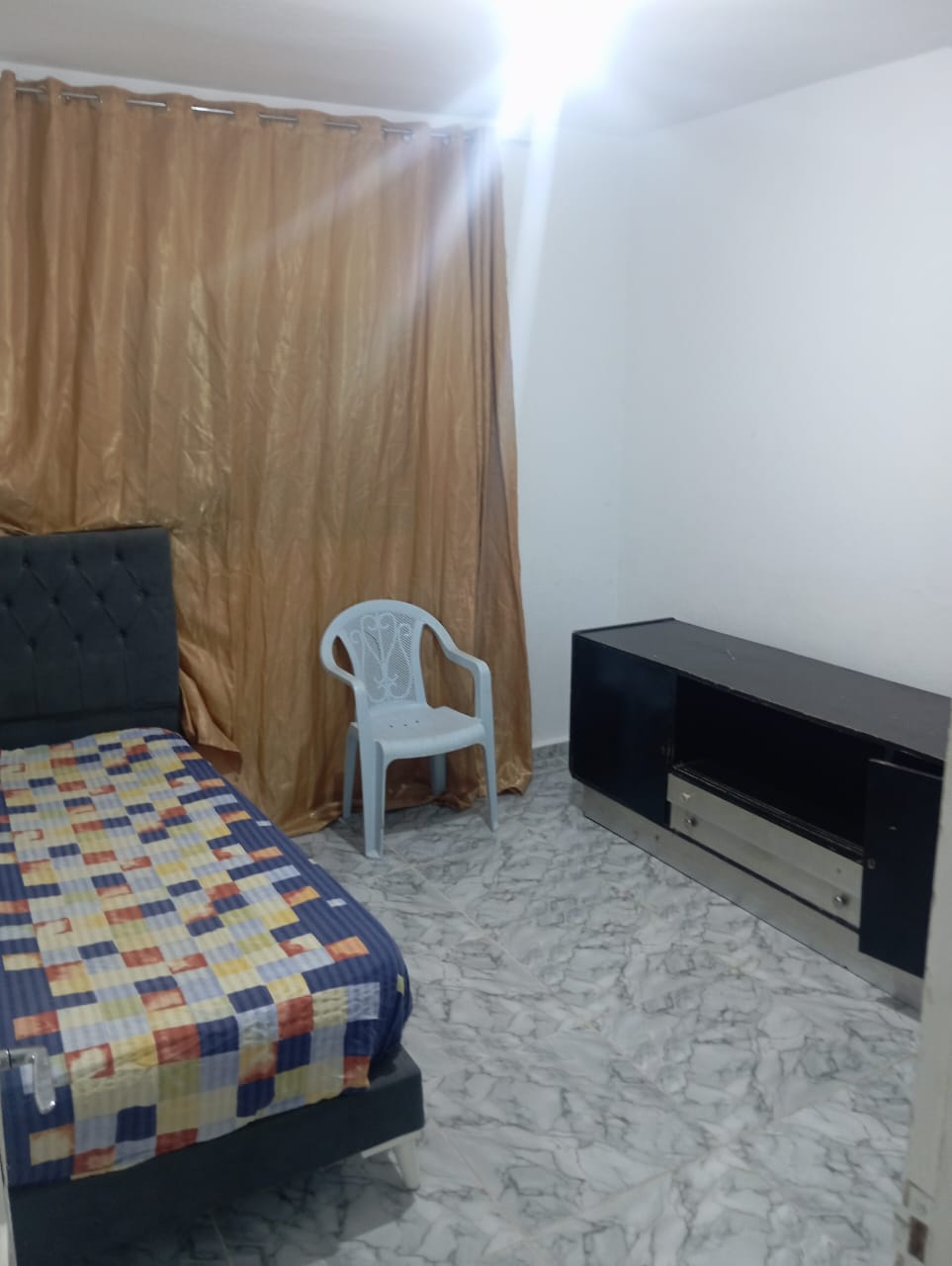 El Menzah&nbsp;El Manar 1&nbsp;Location&nbsp;Appart. 3 pi�ces&nbsp;Jolie etage de villa a manar 1