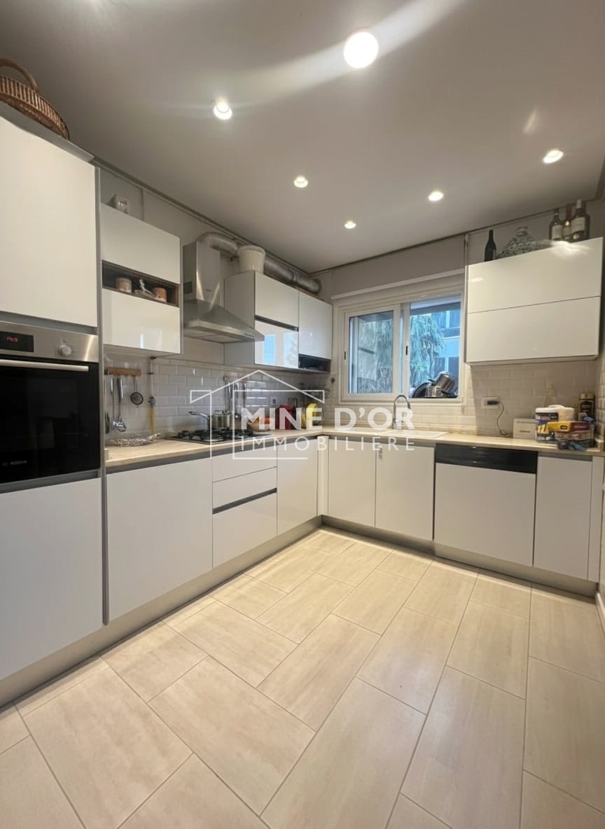 Cite El Khadra&nbsp;Cite Oplympique&nbsp;Location&nbsp;Appart. 4 pi�ces&nbsp;Al apprt s3 totalement r�nov� a cit� olympique