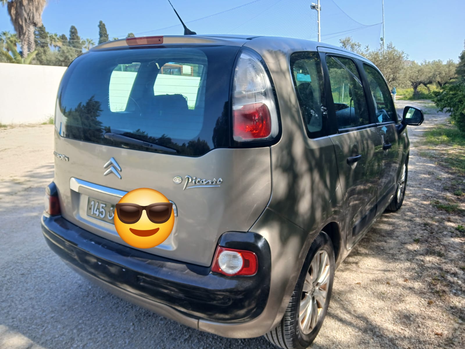 El Menzah&nbsp;El Menzah 9&nbsp;Citroen&nbsp;C3 PICASSO�&nbsp;C3 picasso essence 7cv