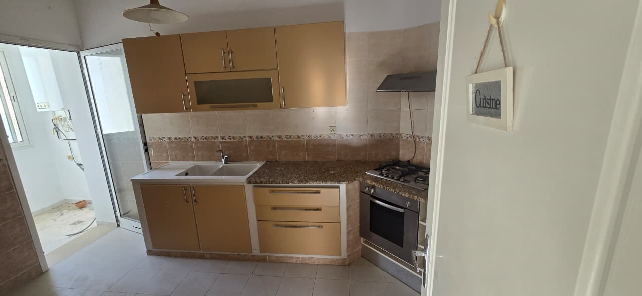 La Marsa&nbsp;El Aouina&nbsp;Location&nbsp;Appart. 3 pi�ces&nbsp;Appartement  s2  � cit� el wahat