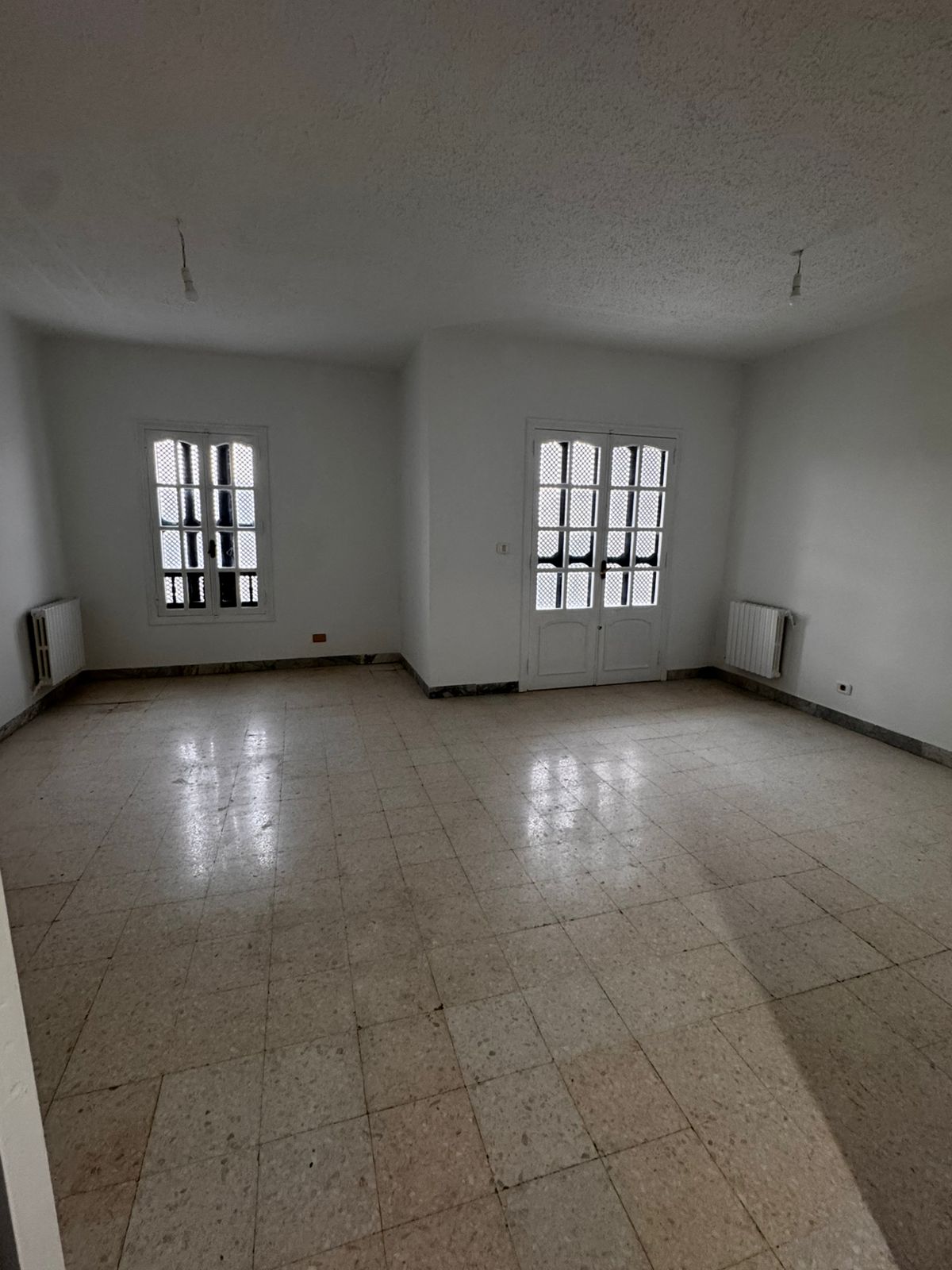 Ariana Ville&nbsp;Ariana&nbsp;Location&nbsp;Appart. 4 pi�ces&nbsp;S plus 3 a l'ariana wb4420