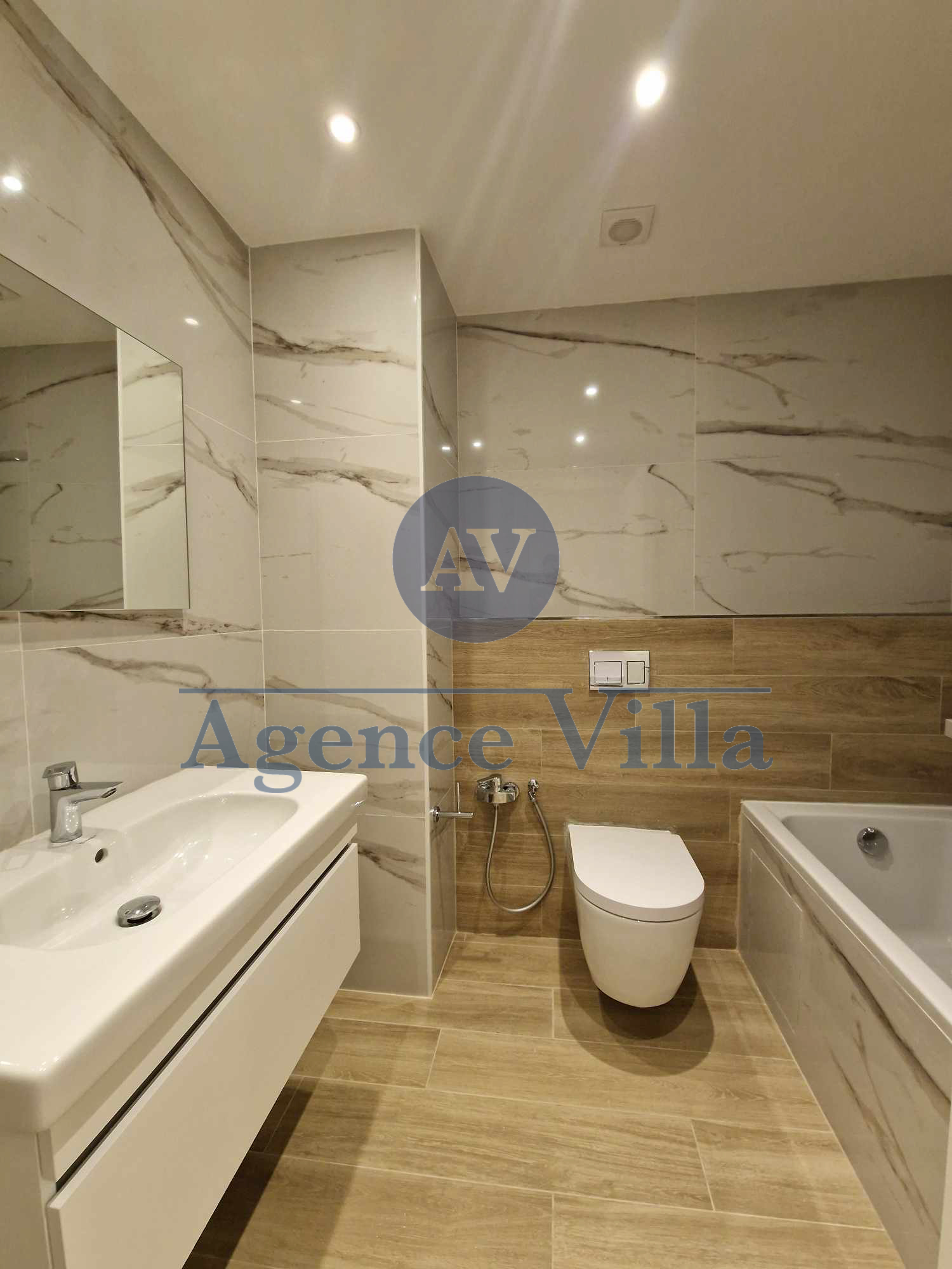 Ain Zaghouan&nbsp;Ain Zaghouan&nbsp;Location&nbsp;Appart. 3 pi�ces&nbsp;Appartement neuf a ain zaghouen nord