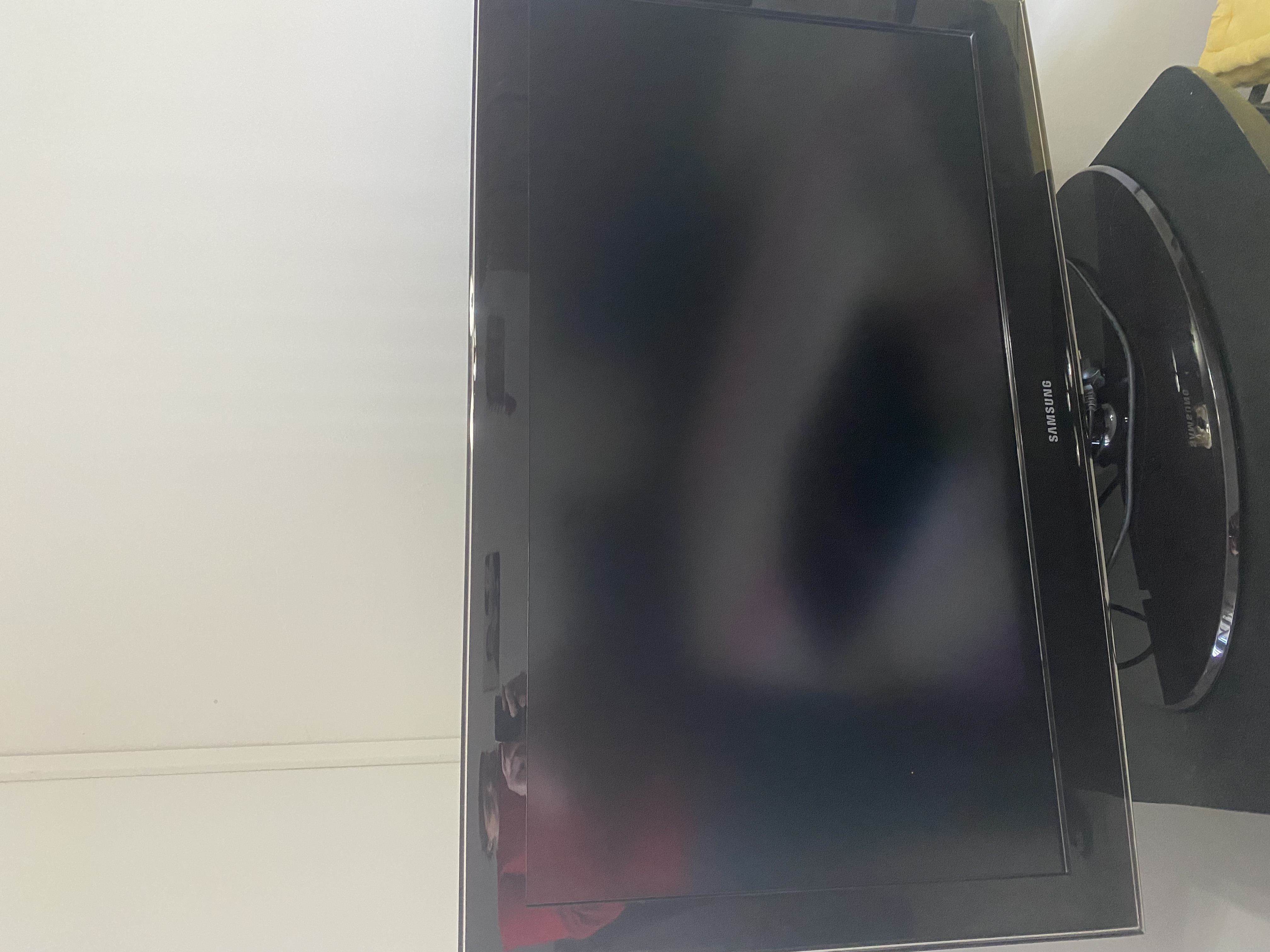 Raoued&nbsp;Ariana Essoughra&nbsp;T�l�viseur&nbsp;T�l�. LCD&nbsp;Tv samsung