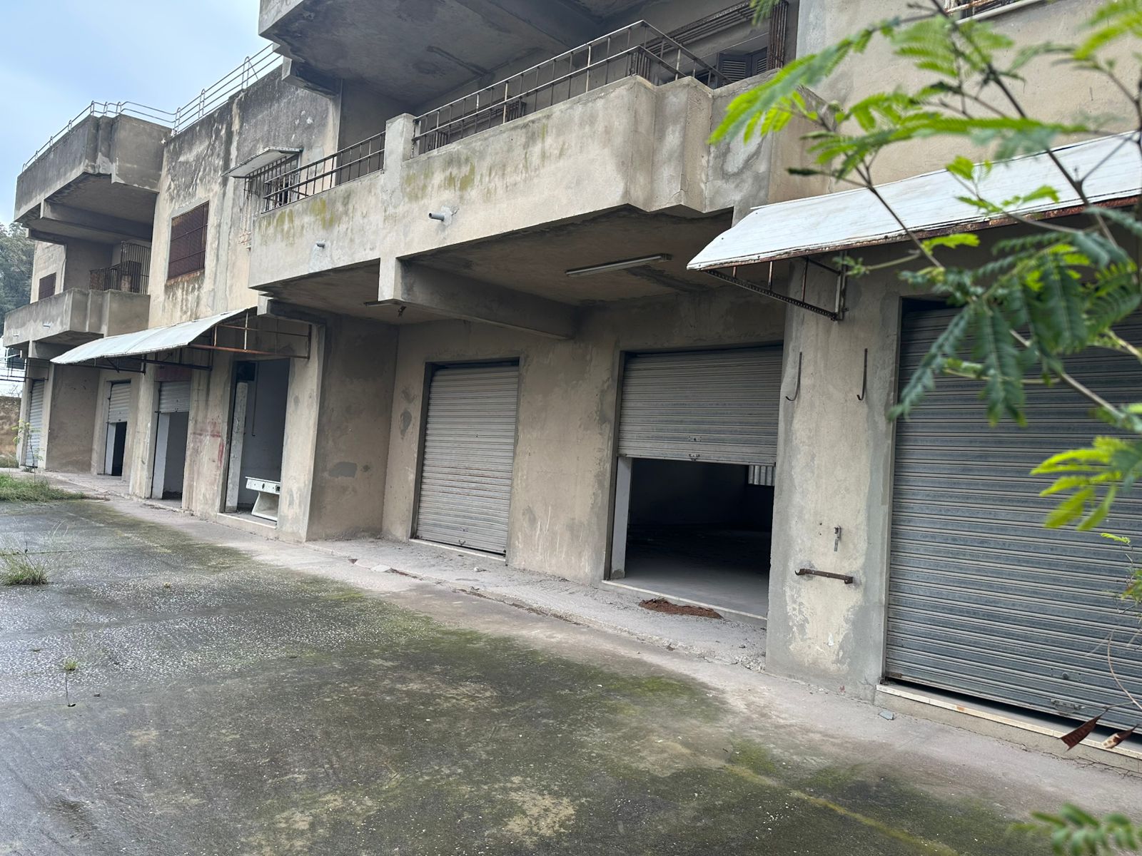 Rades&nbsp;Chouchet Rades&nbsp;Terrain&nbsp;Terrain nu&nbsp;Terrain industriel