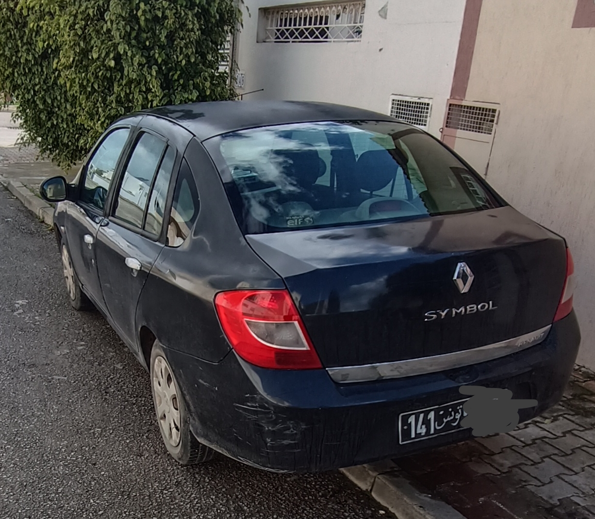 El Hrairia&nbsp;Cite Errachidia&nbsp;Renault&nbsp;Symbol&nbsp;Symbol en bonne �tat