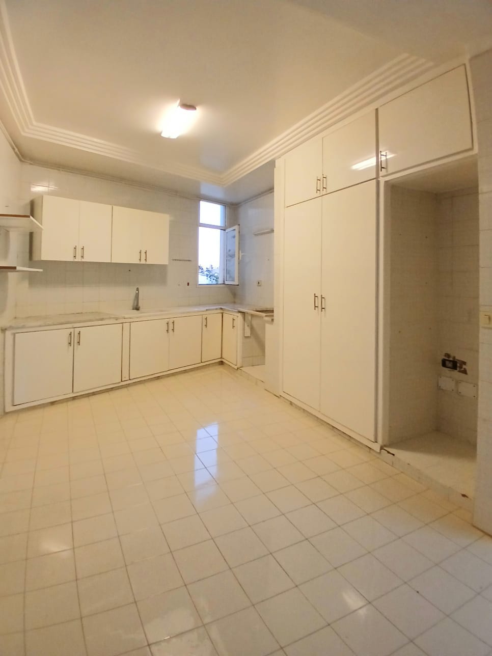 Ariana Ville&nbsp;Cite Ennasr 1&nbsp;Location&nbsp;Appart. 3 pi�ces&nbsp;Ennasr duplex s3