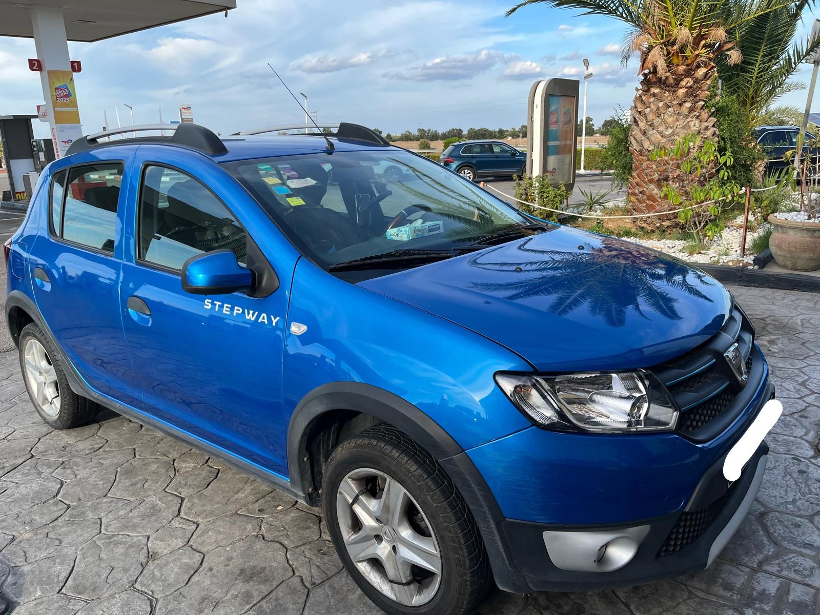 Akouda&nbsp;Chatt Meriem&nbsp;Dacia&nbsp;Sandero&nbsp;Dacia stepway importee' de france