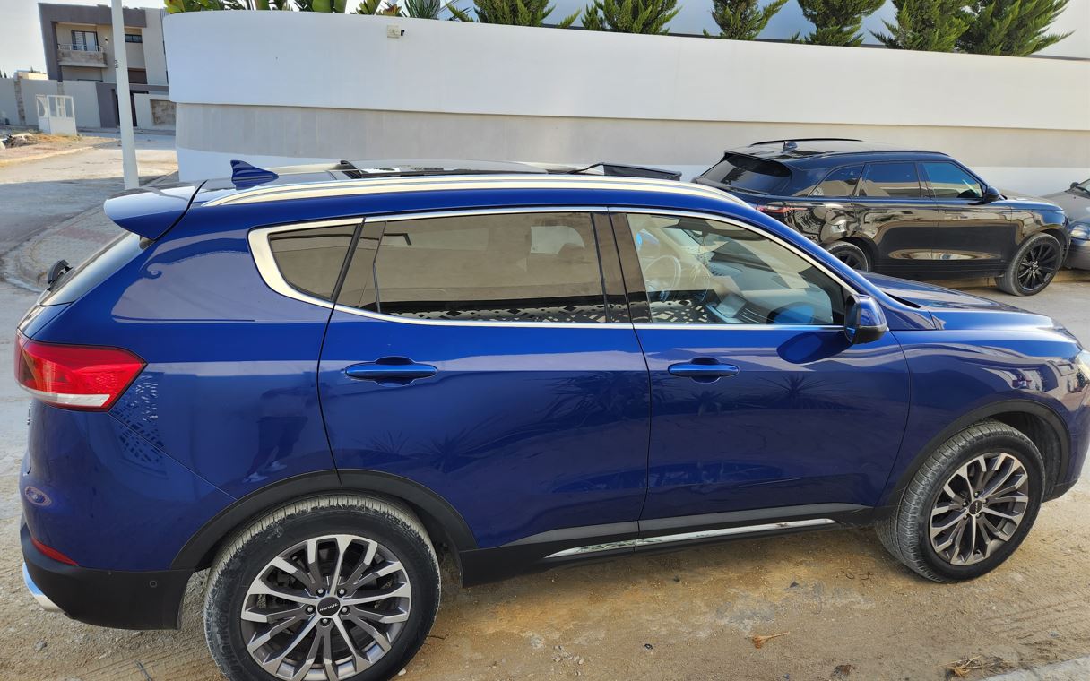 La Soukra&nbsp;La Soukra&nbsp;Great Wall&nbsp;Autre Mod�le&nbsp;Haval h6 bleu