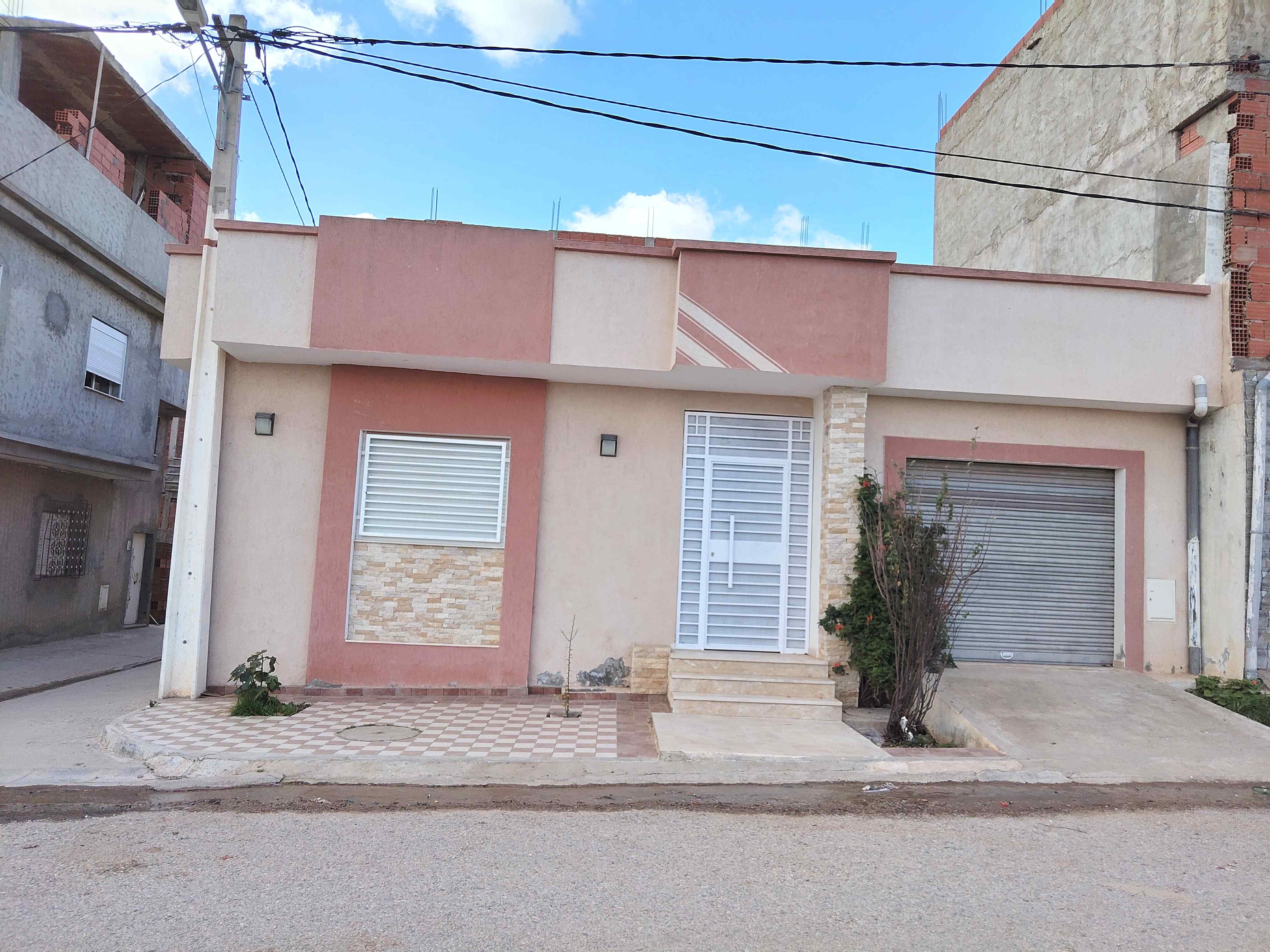 Fouchana&nbsp;Meghira Inzel&nbsp;Vente&nbsp;Maisons&nbsp;Villa d'angle