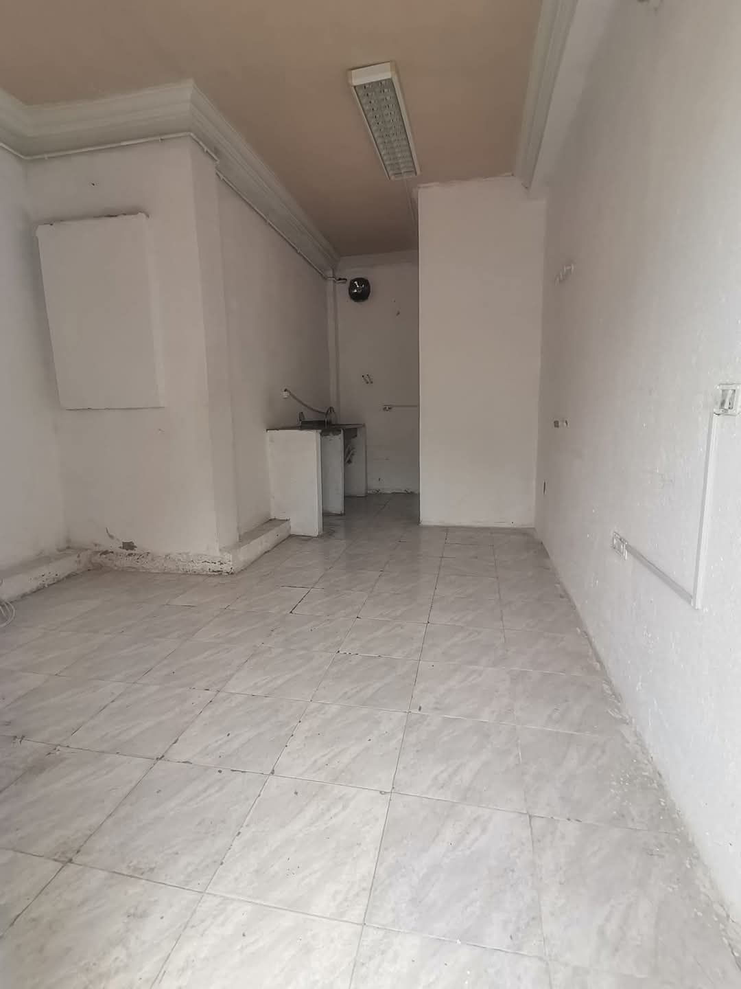 Hammam Chatt&nbsp;Hammam Chatt&nbsp;Location&nbsp;Appart. 1 pi�ce&nbsp;Studio s0 a hammam chatt entr�e ind�pendante 270dt